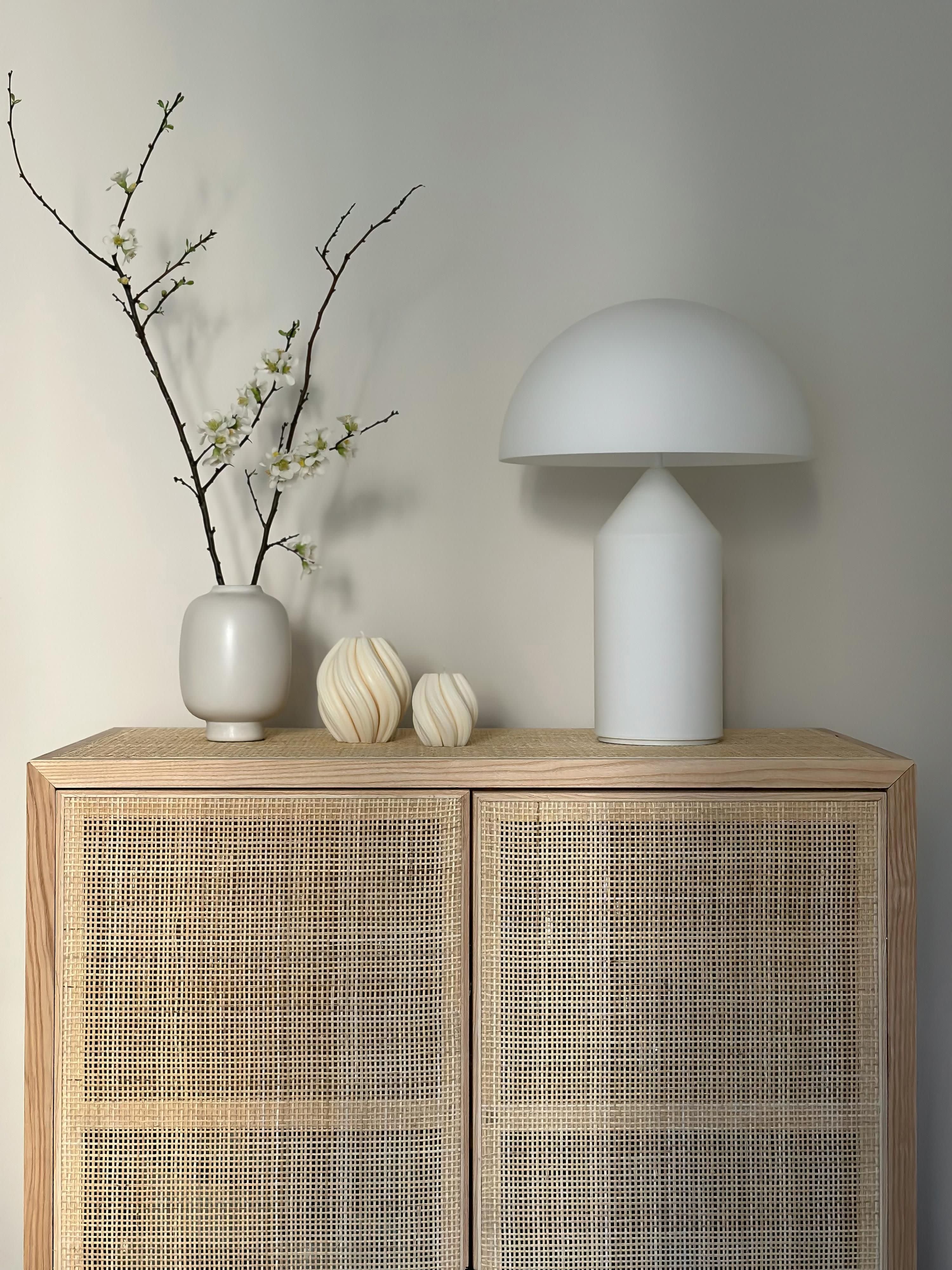 Handgefertigte Design-Kerze Florence, H 9 cm