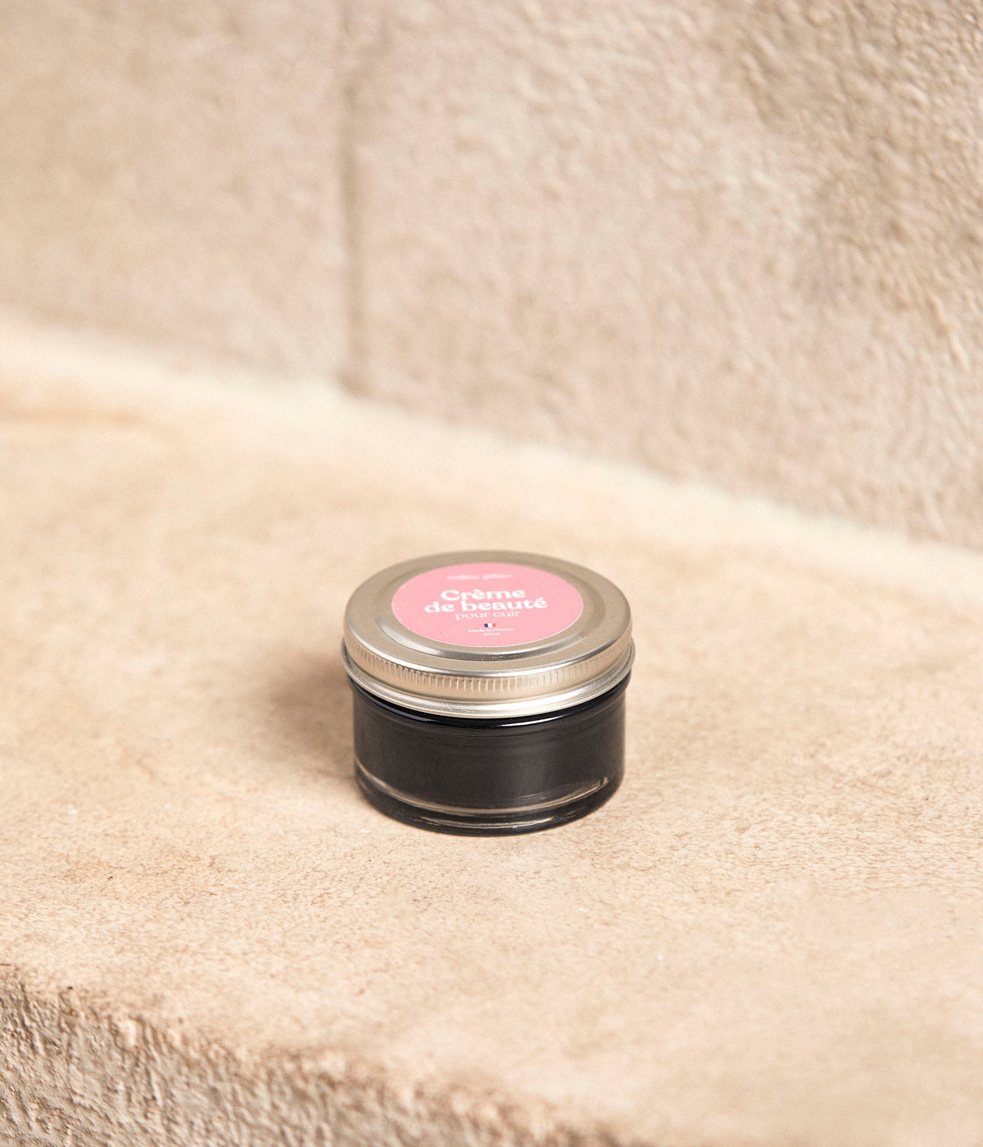Crème de beauté noire