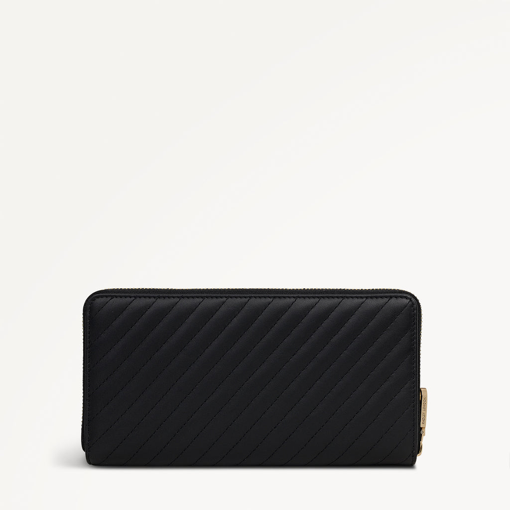 Dukes Place - Quilt - Large Zip Around Purse