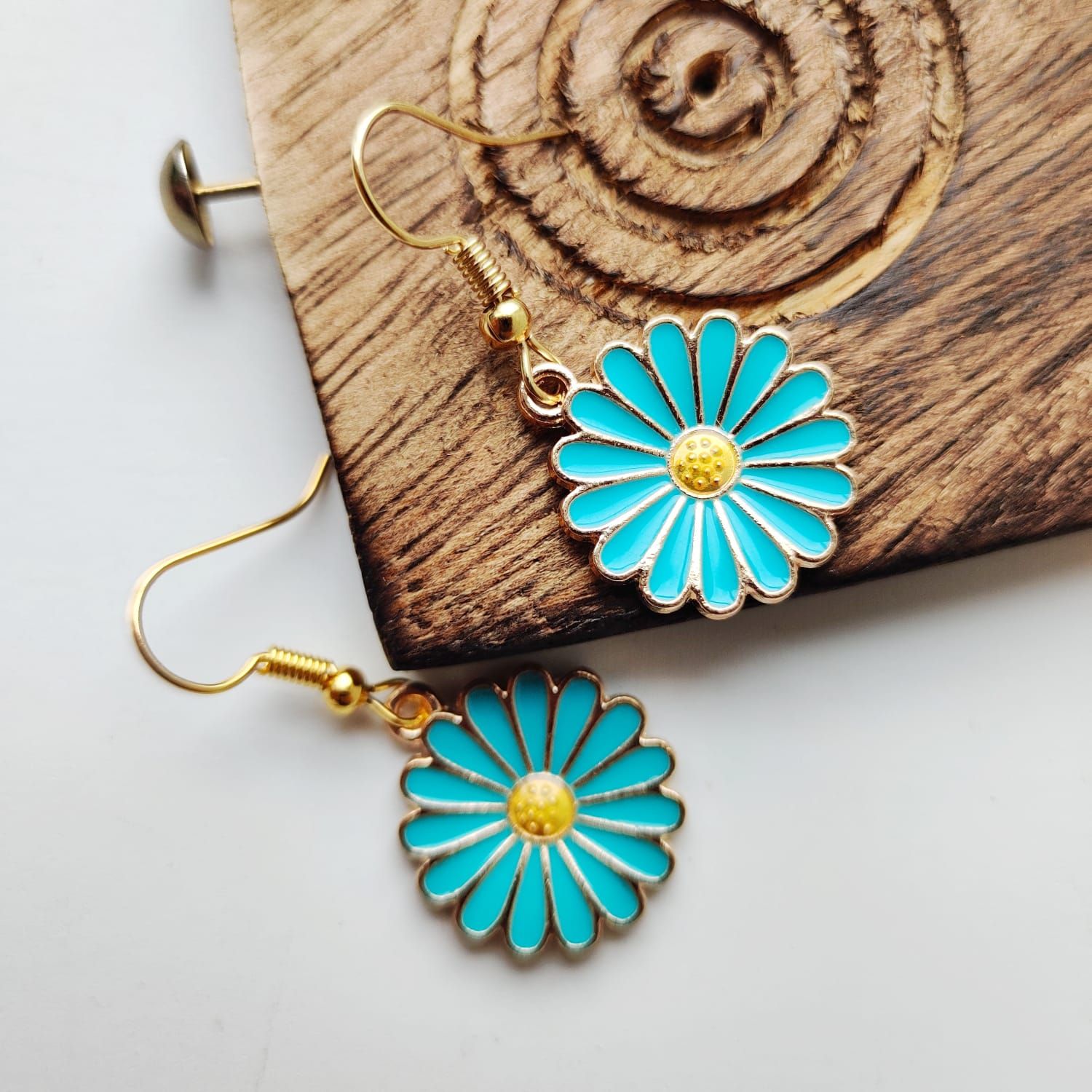 The Colourful Aura Sunflower Floral Charm Sun Flower Drop Earrings