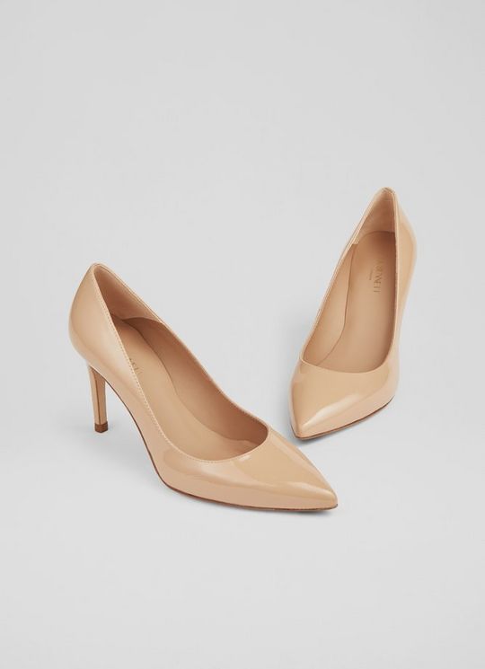 Classic Floret Beige Patent Leather Pointed Toe Courts