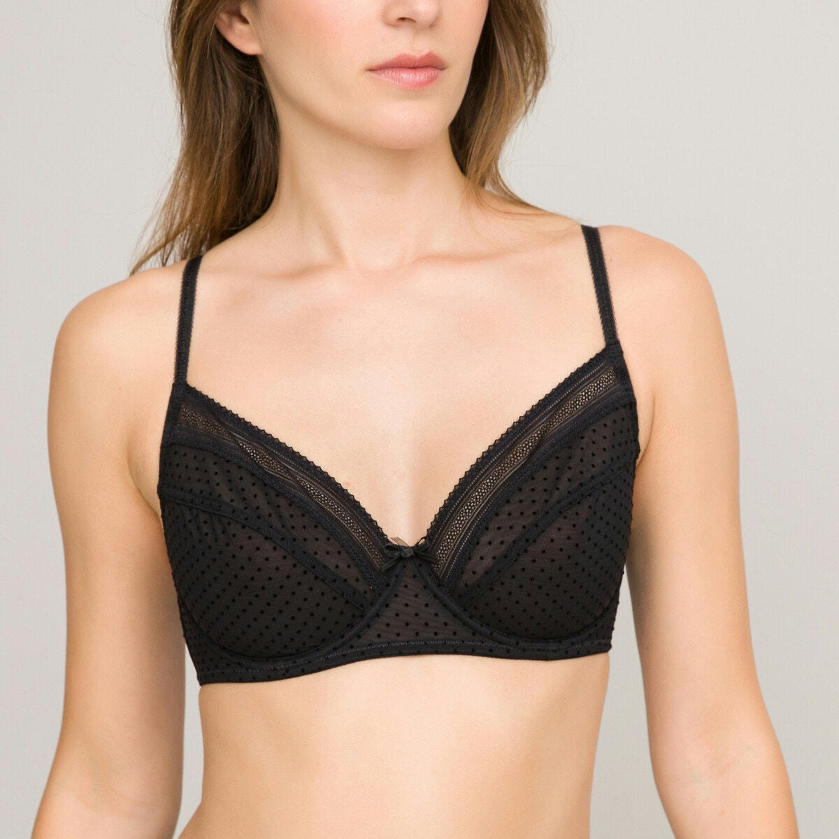 Soutien-gorge emboîtant en tulle plumetis Aerobie