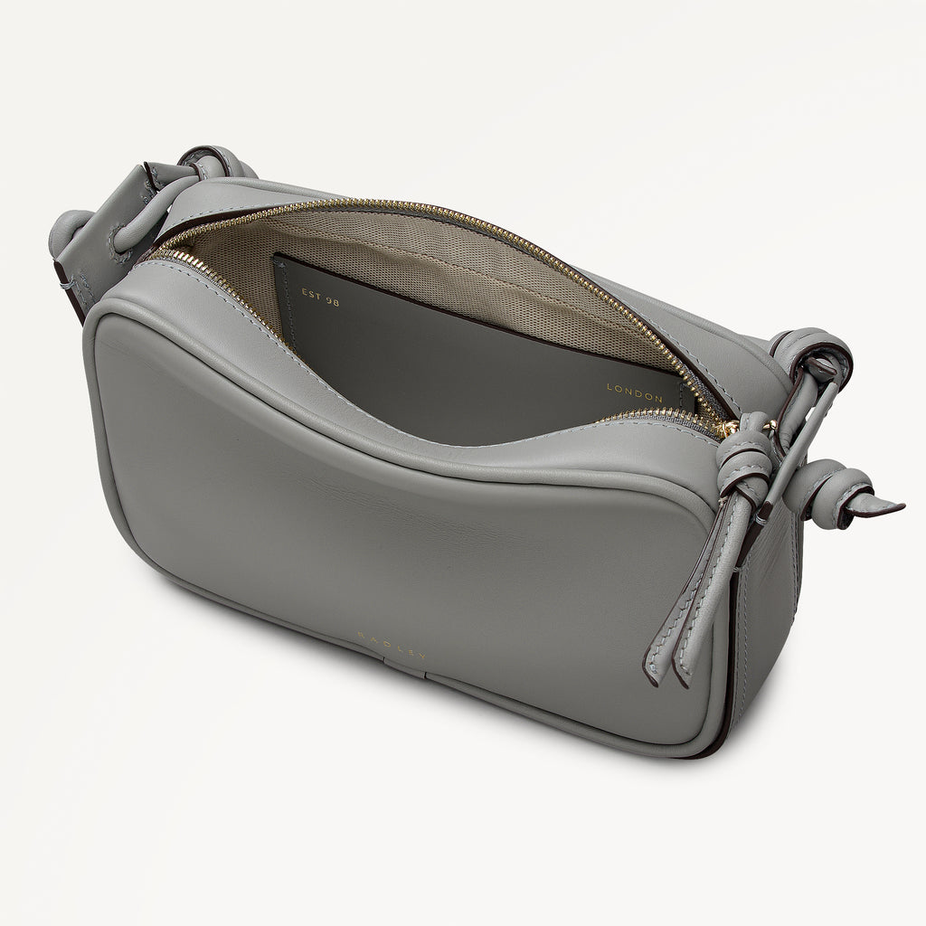 The Camden - Small Ziptop Shoulder