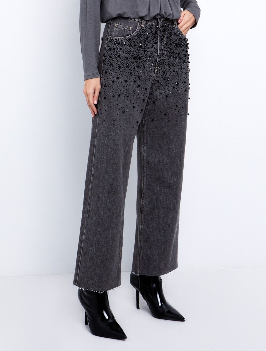 Straight-leg τζιν με πέτρες