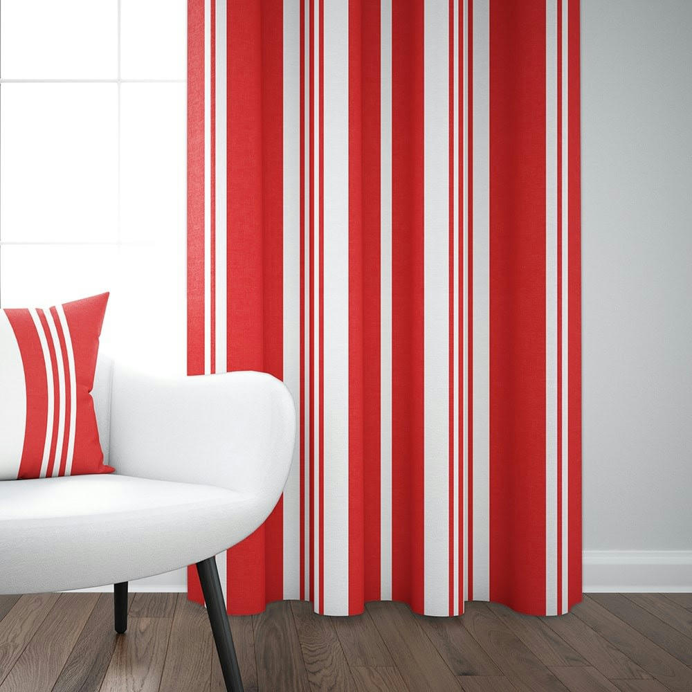 PAMPELUNE - Rideau rouge 176x250