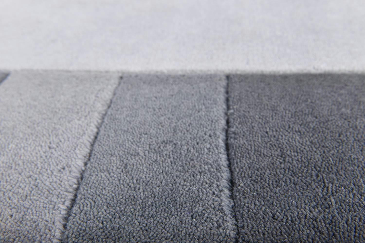 ROYAL GANGES - Tapis gabbeh floral en laine naturelle argent 240x340 cm