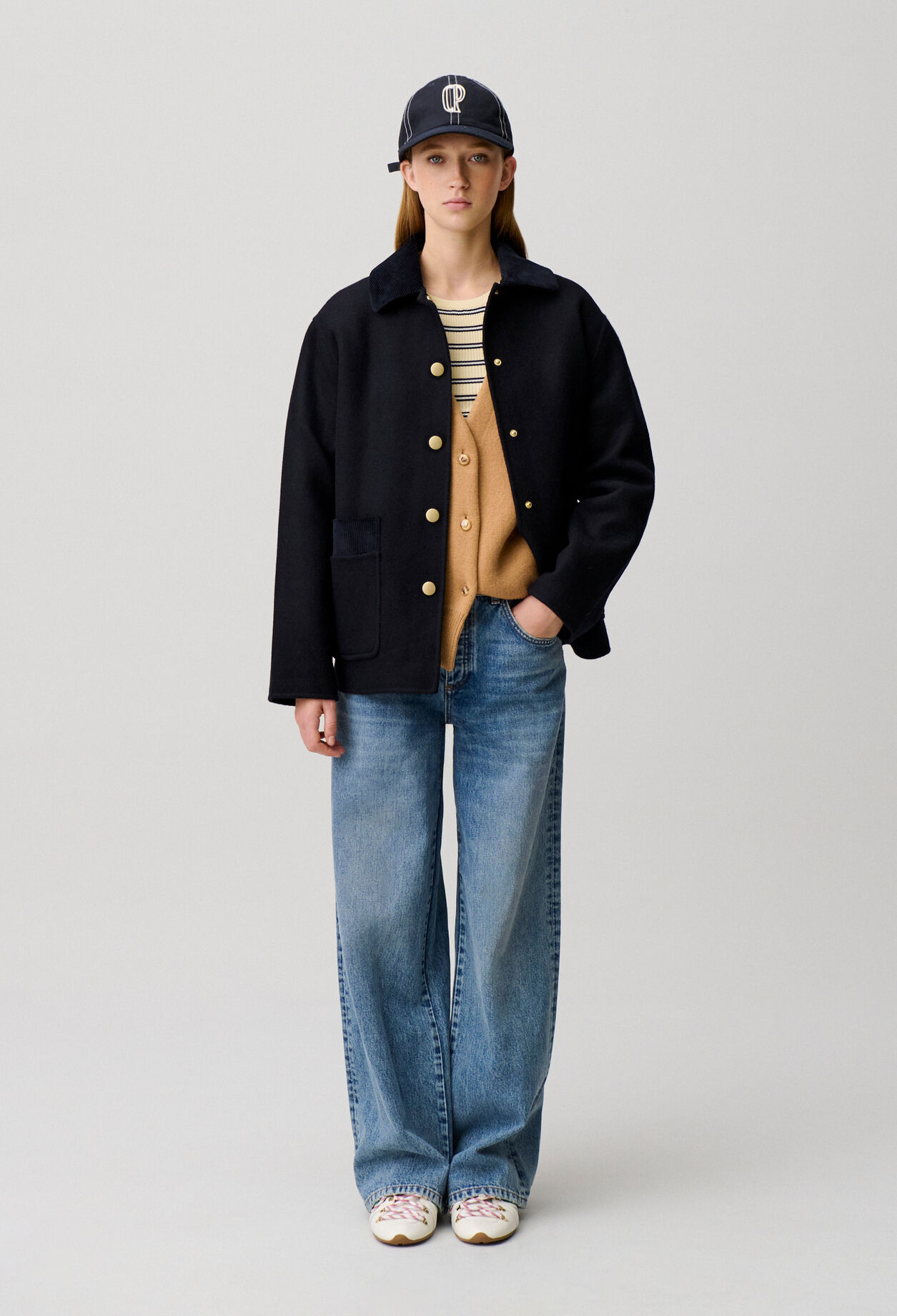 Manteau droit court laine