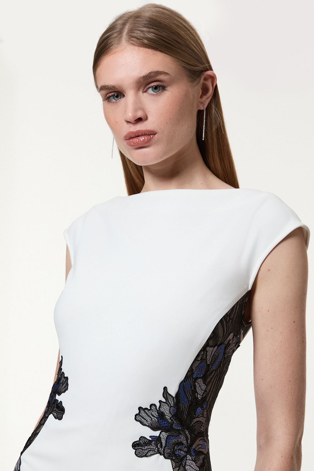 KarenMillen Petite Lace Applique Contrast Sleeveless Tailored Maxi Dress