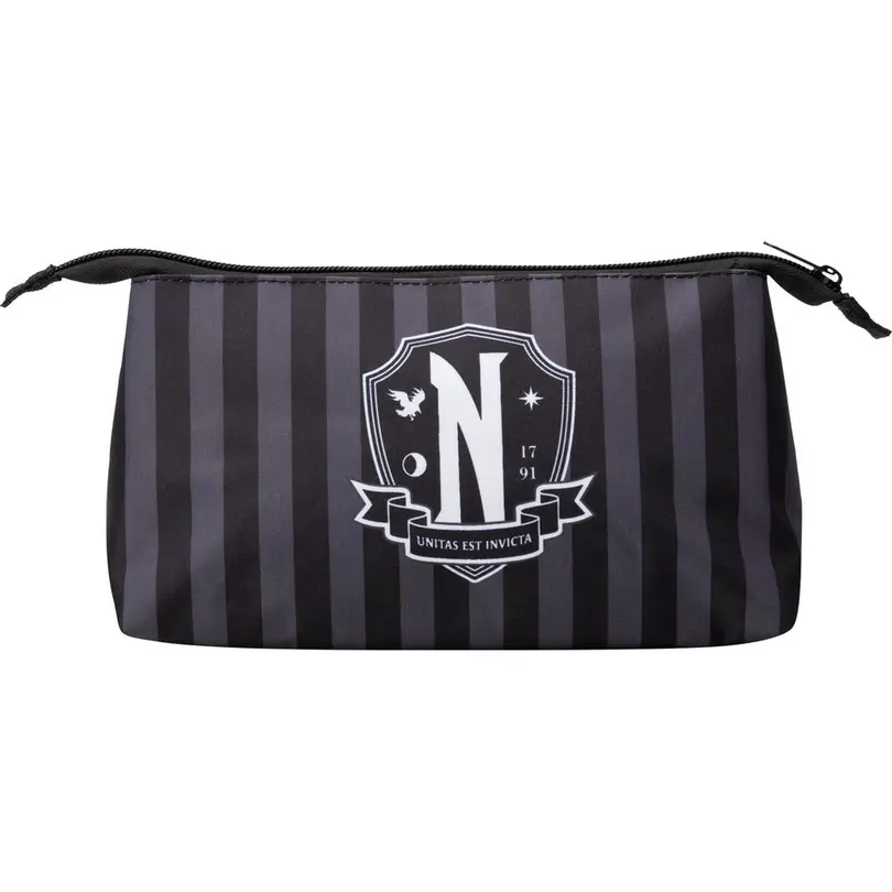 Necessaire Wednesday