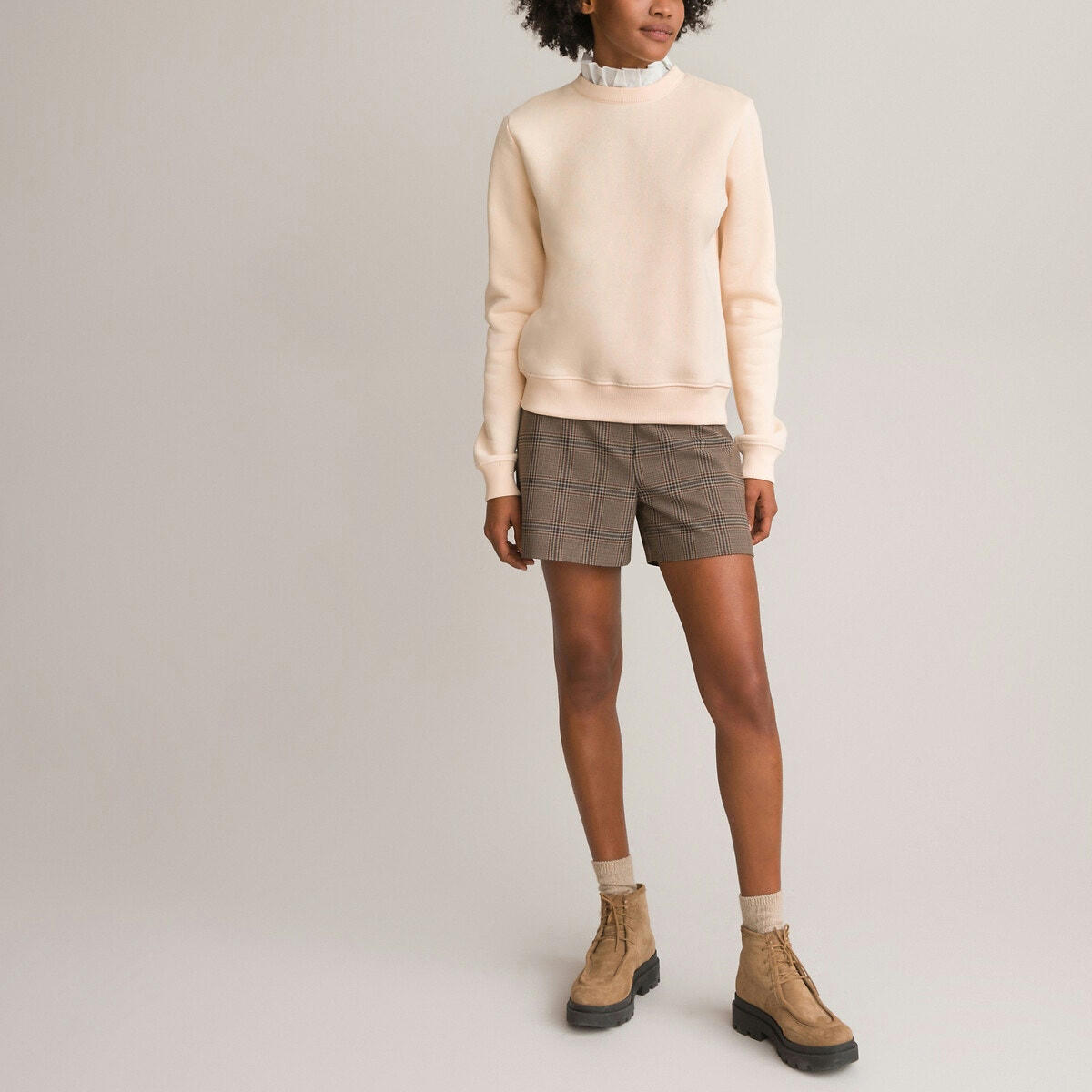 Sweat 2 en 1, avec col chemise volanté