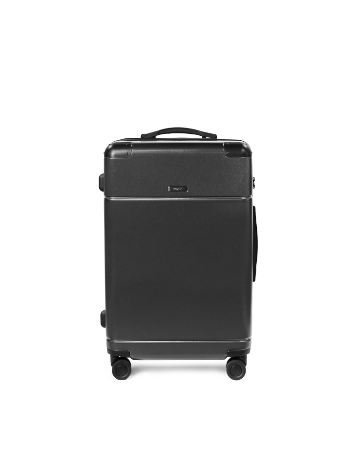 Robust PC medium suitcase on swivel wheels