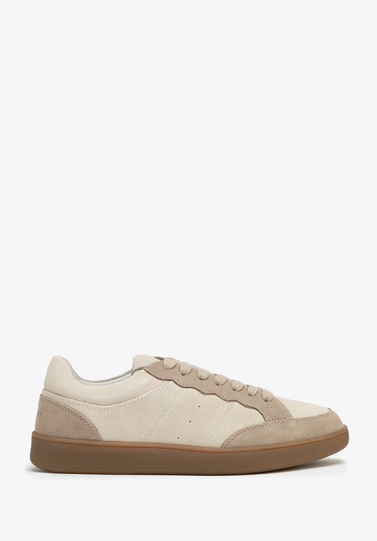 Zamszowe sneakersy z kontrastowymi elementami beżowe