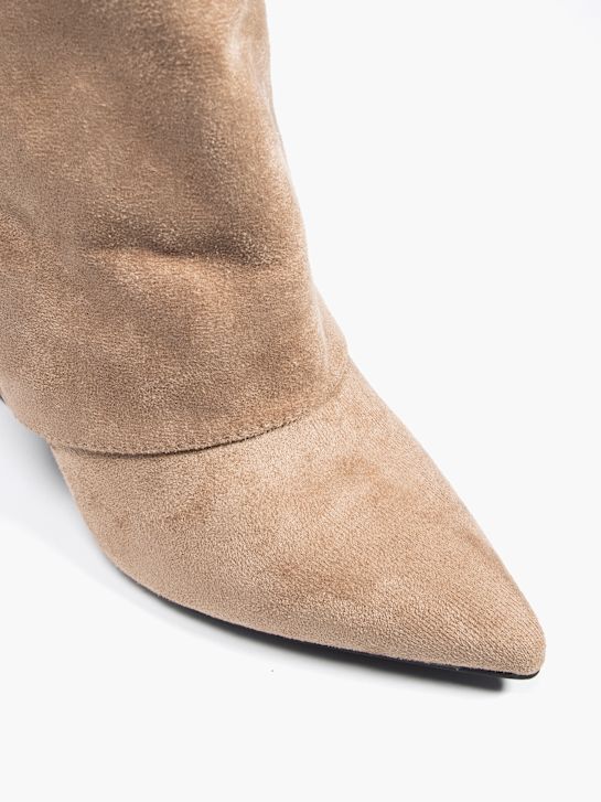 Classic ankle boot