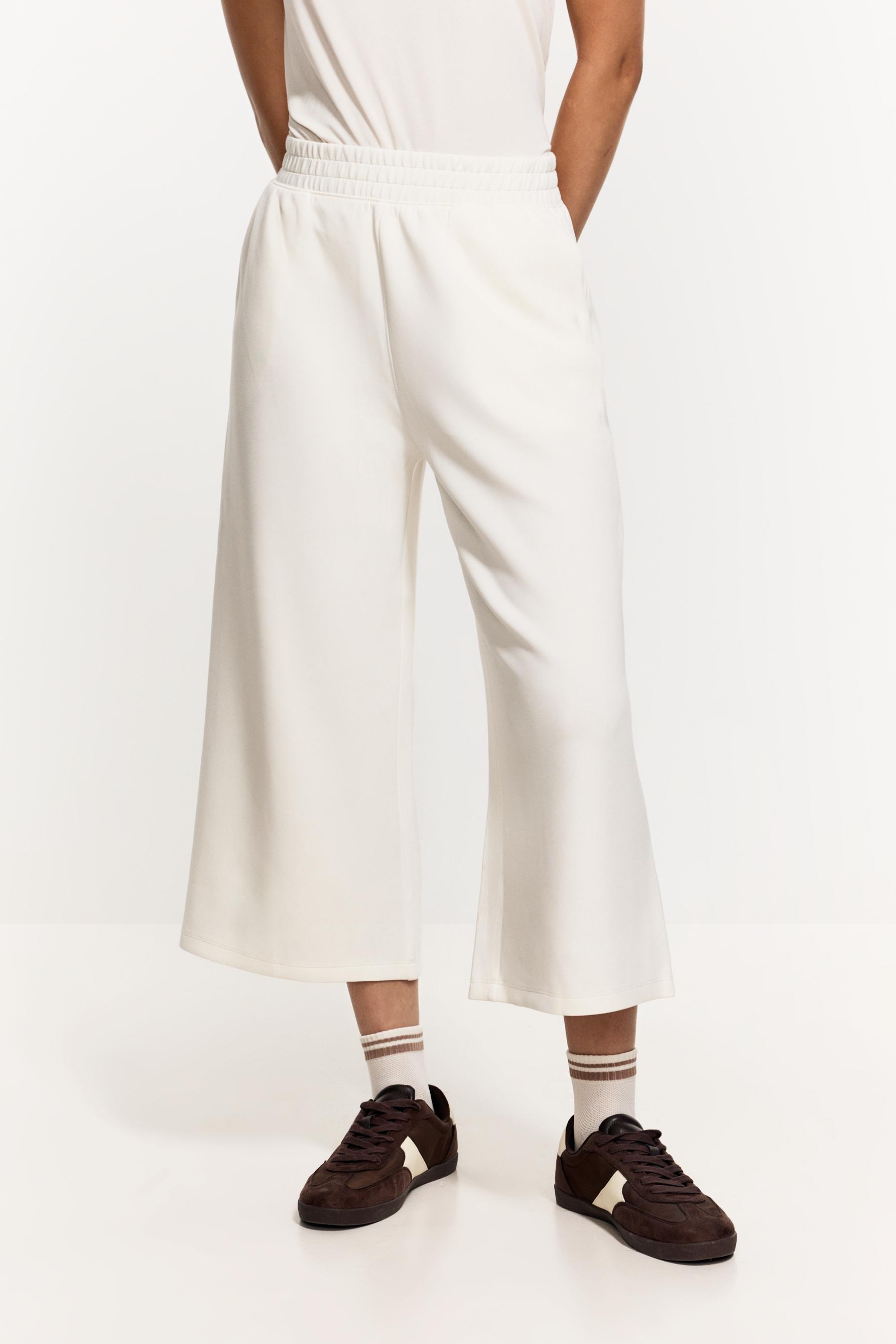 Pantalón deportivo culotte efecto modal