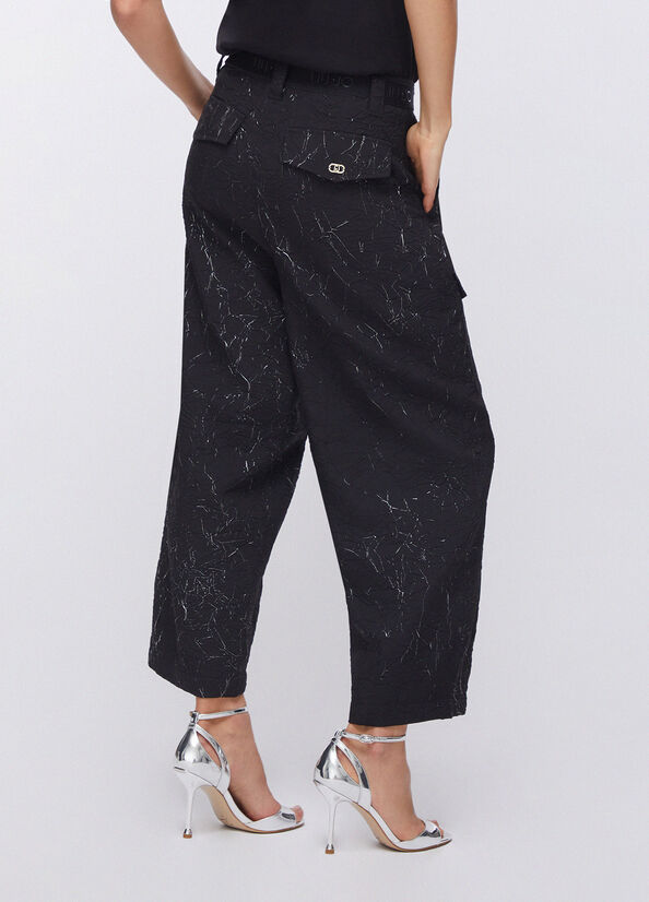 Pantaloni effetto wrinkle