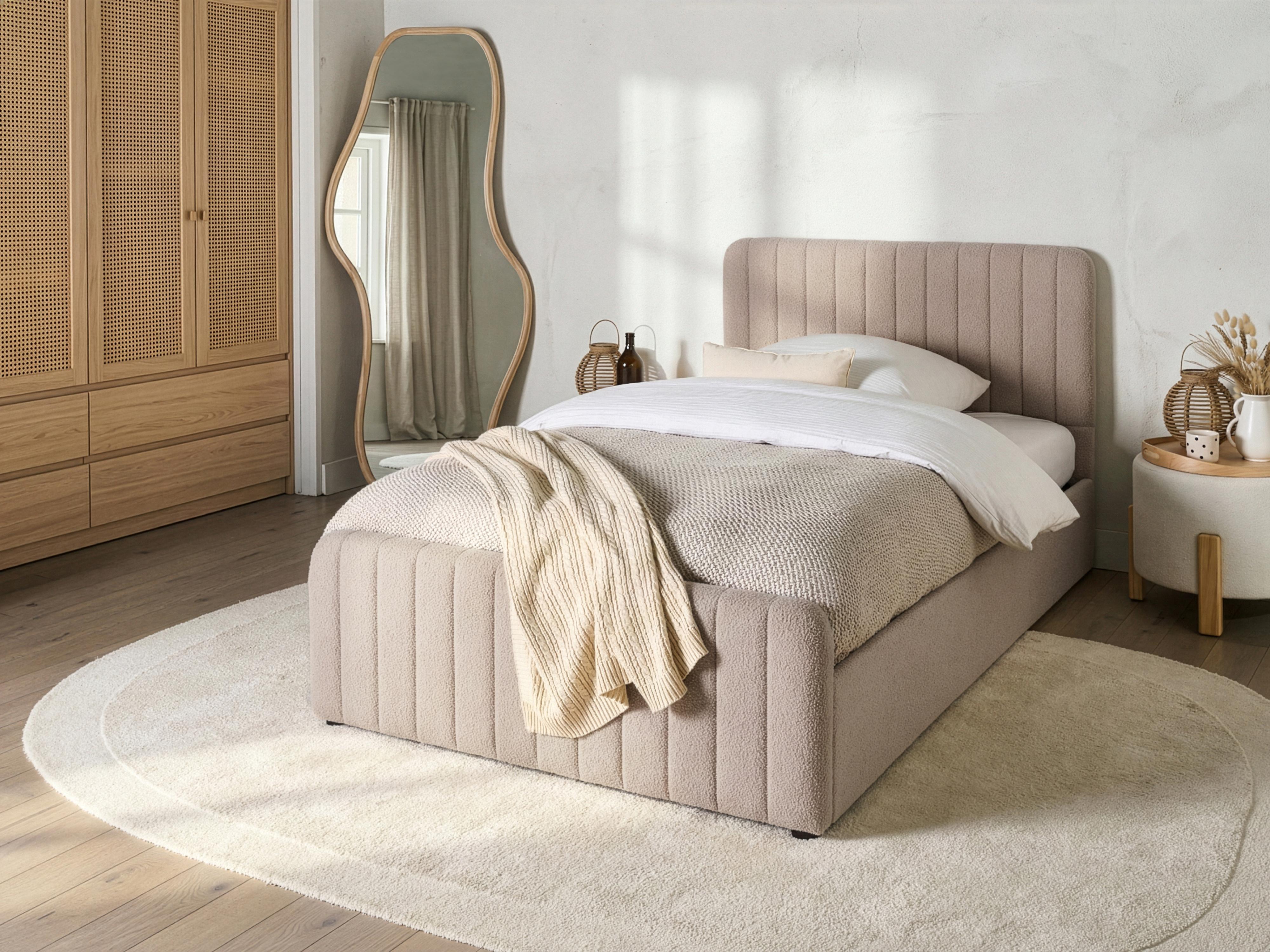 Ottoman Bed Boucle LUNAN 120 x 200 cm (EU Small Double) Beige