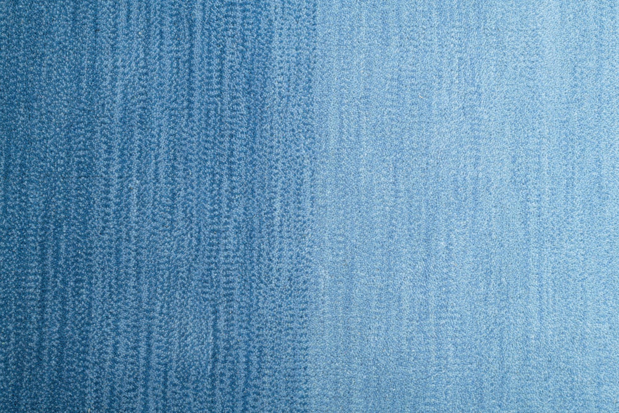 WOOL COMFORT - Tapis dégradé de couleur en laine bleu 70x140 cm
