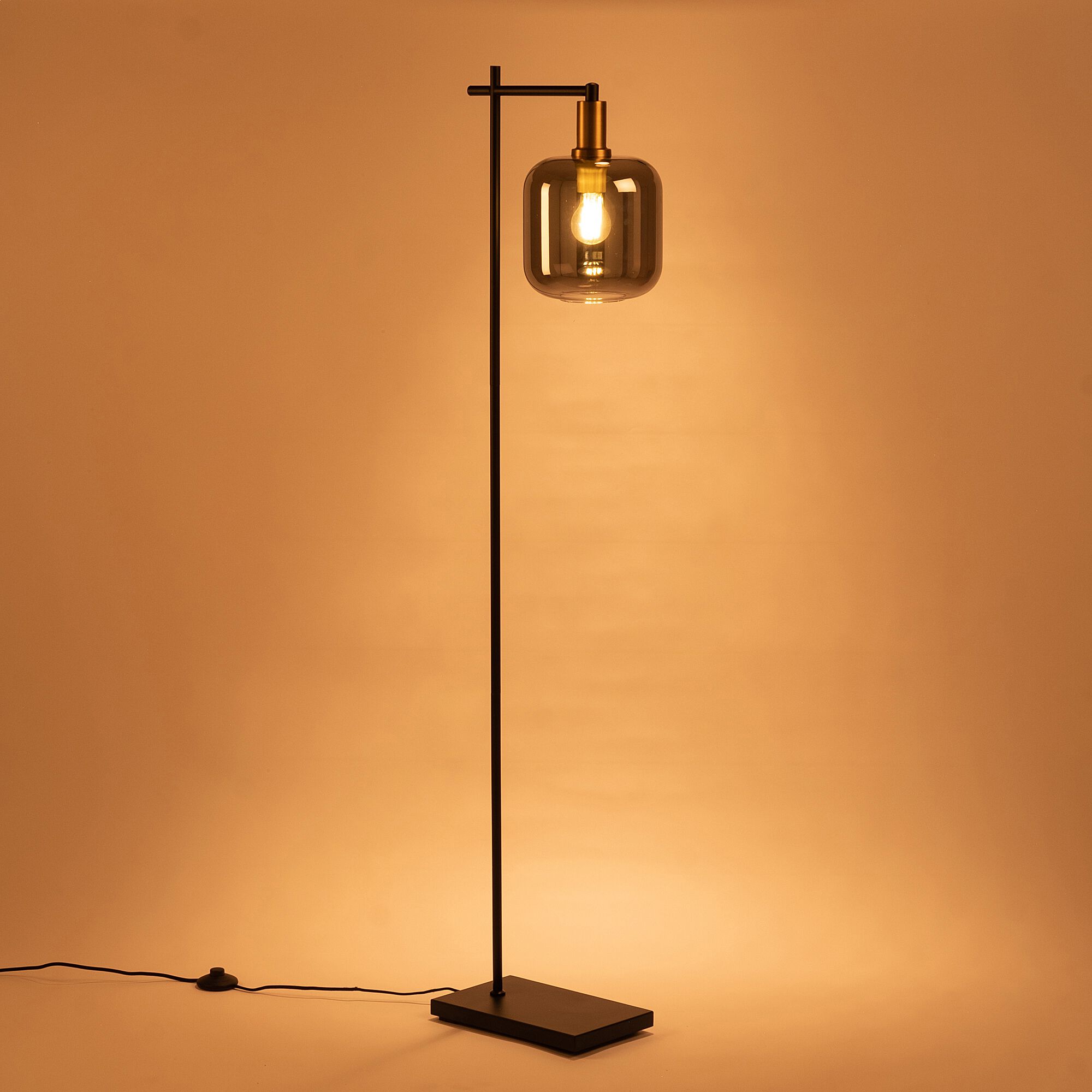 JOANET - Lampadaire en acier - noir