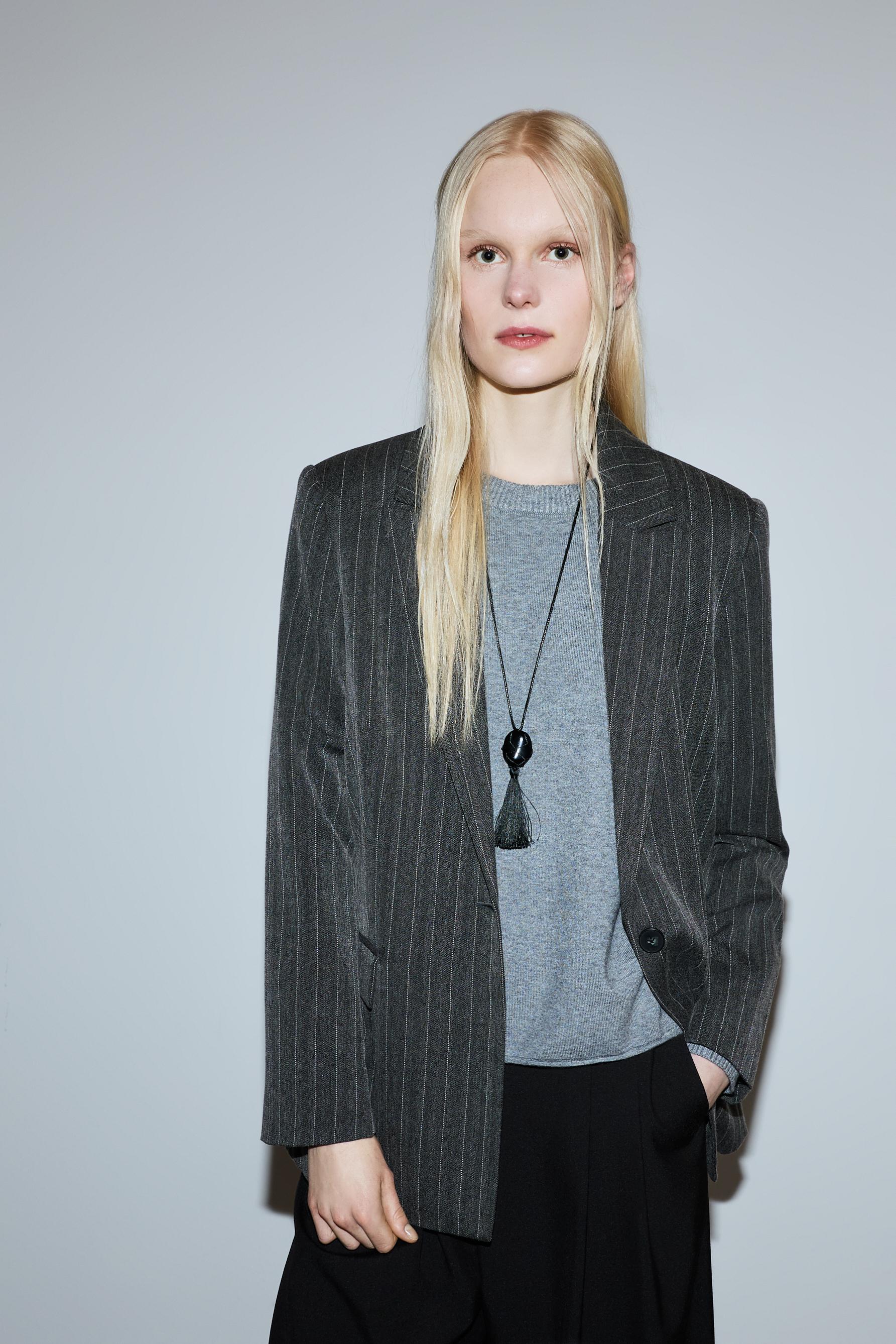 Collar borla
