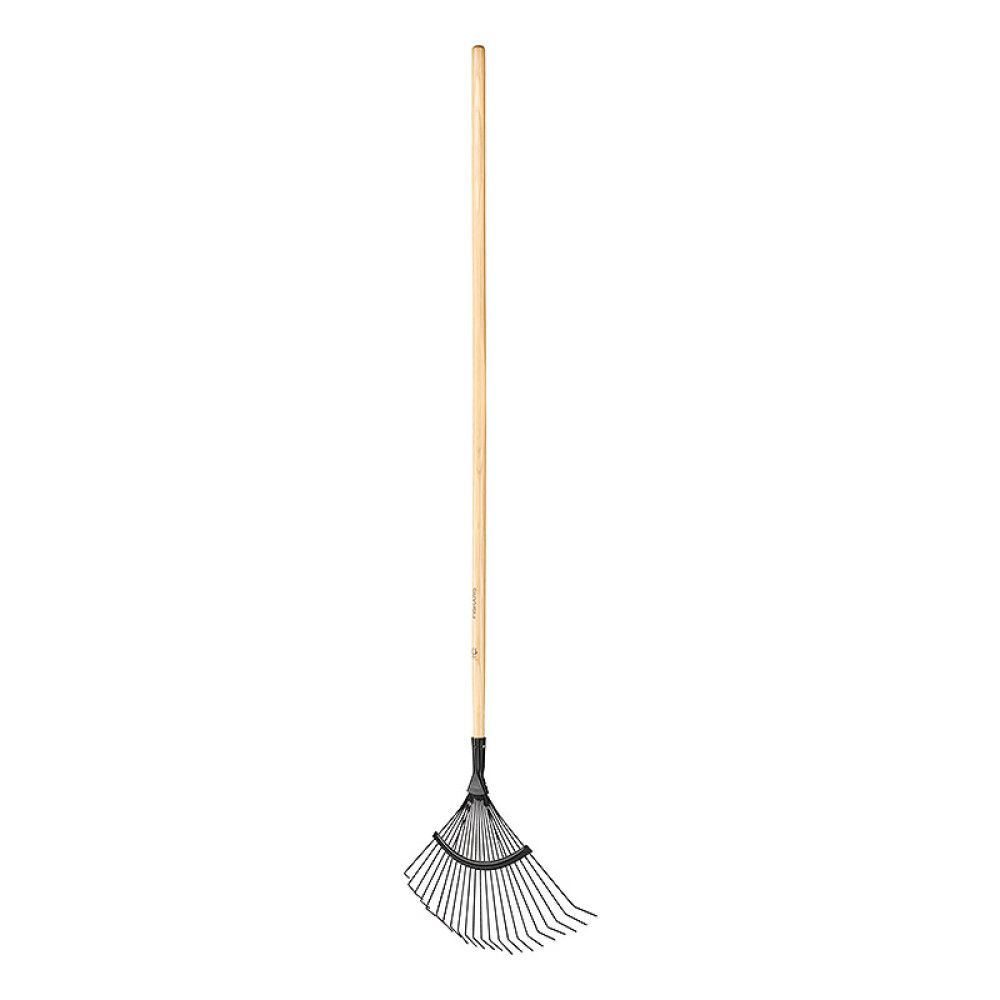 LØVRIVE FISKARS SOLID 22RP TRE 185,4CM