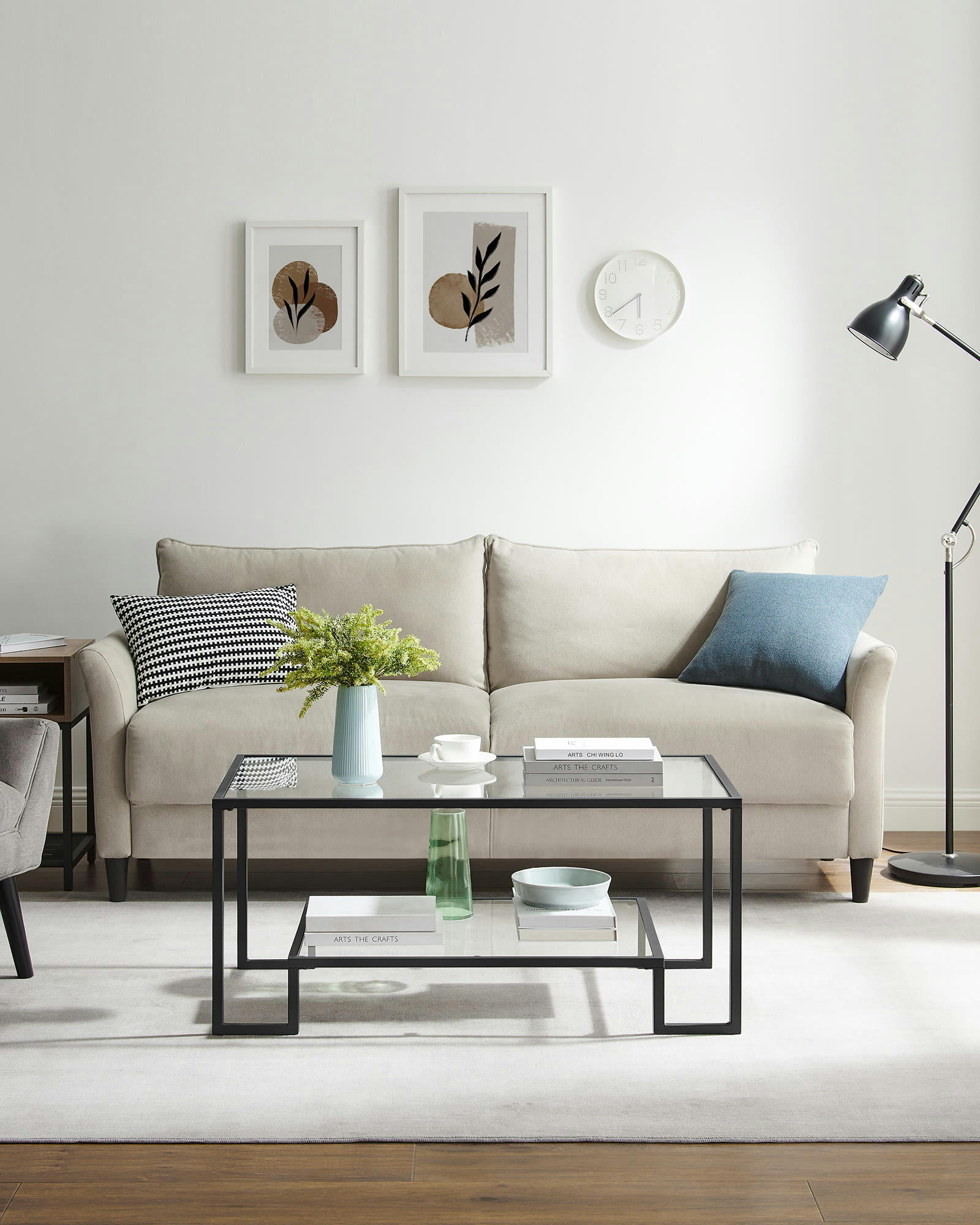 - Table basse style moderne verre acier transparent noir