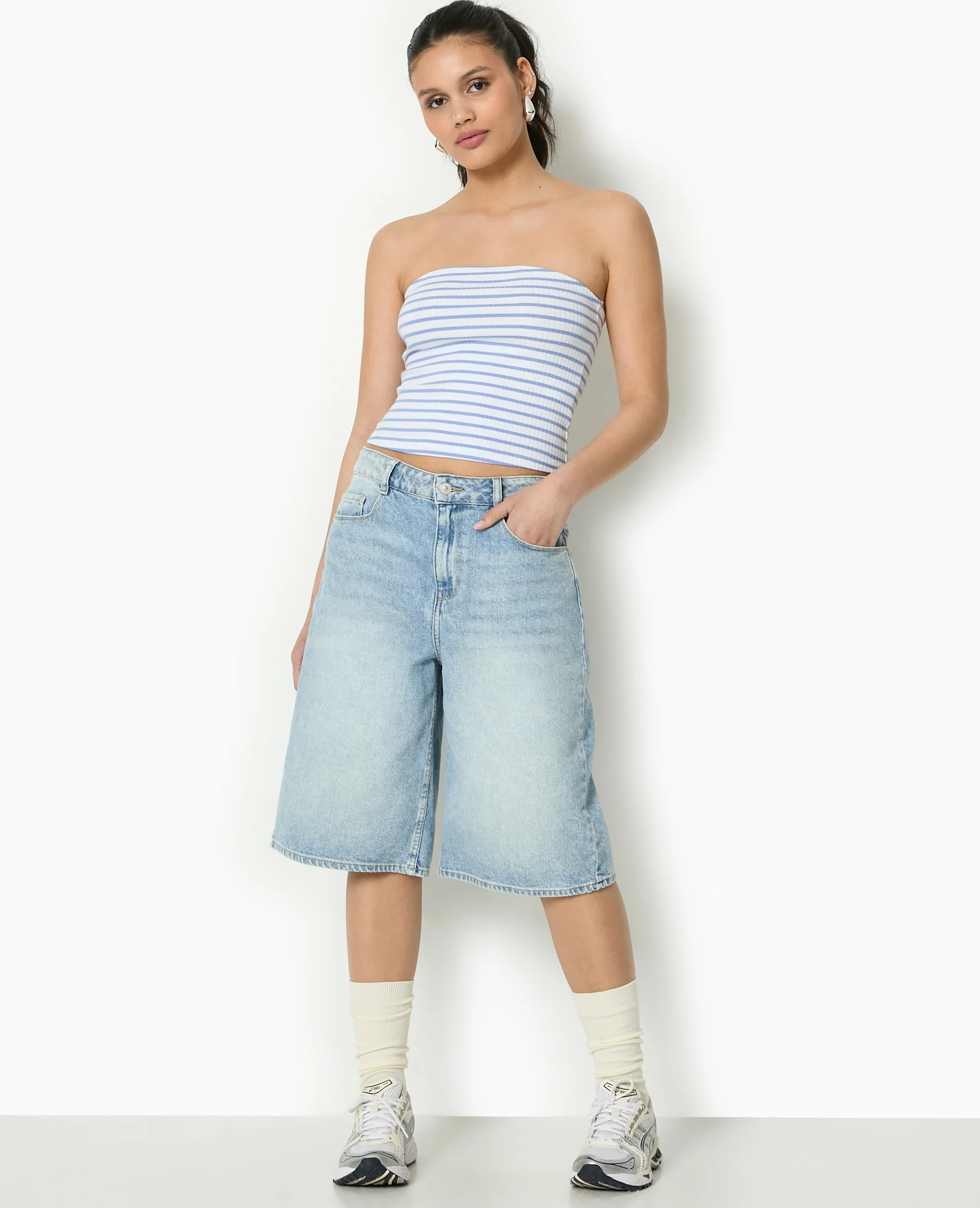 Top bandeau en maille côtelée rayée