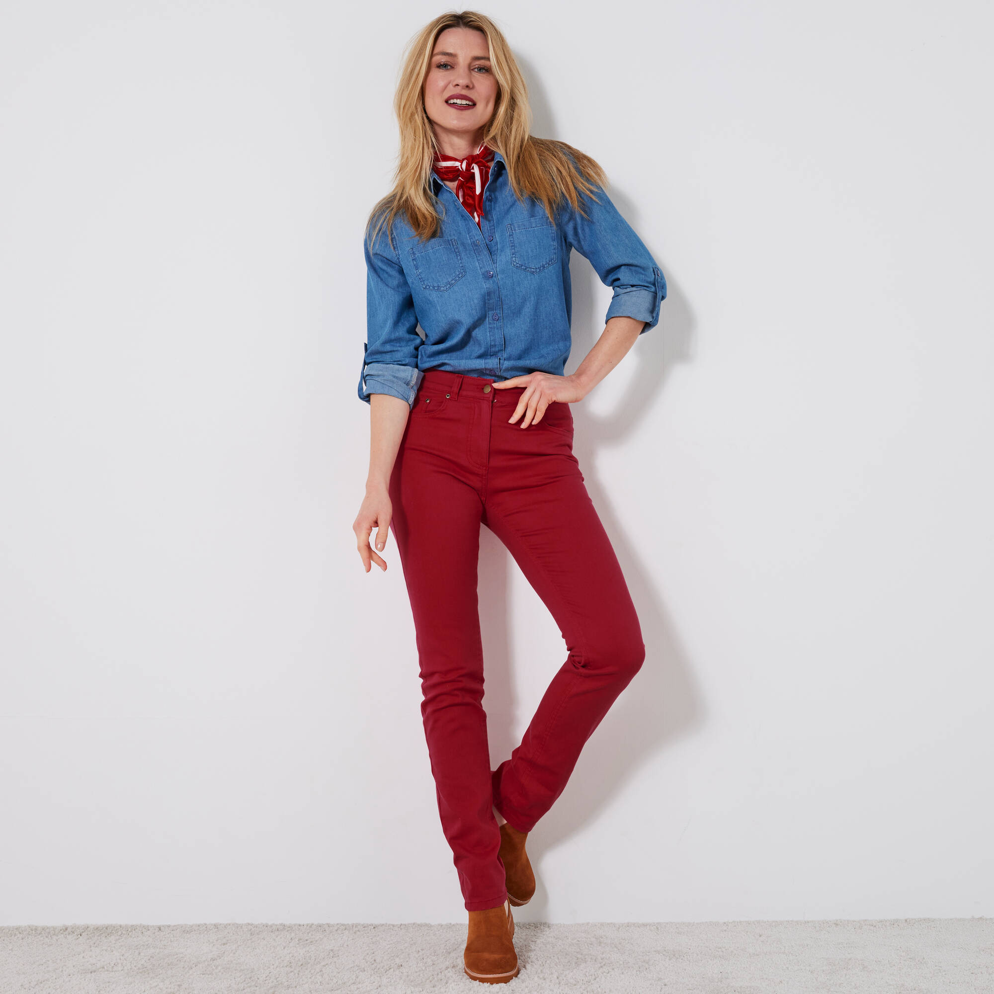 Pantalon droit stretch uni