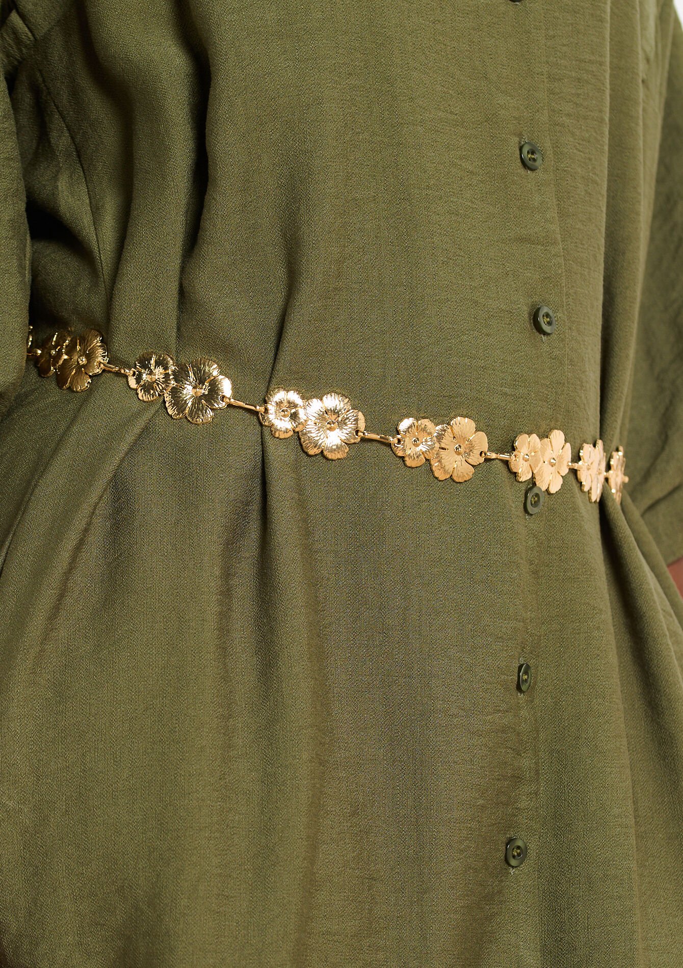 Fijne riem met bloemen