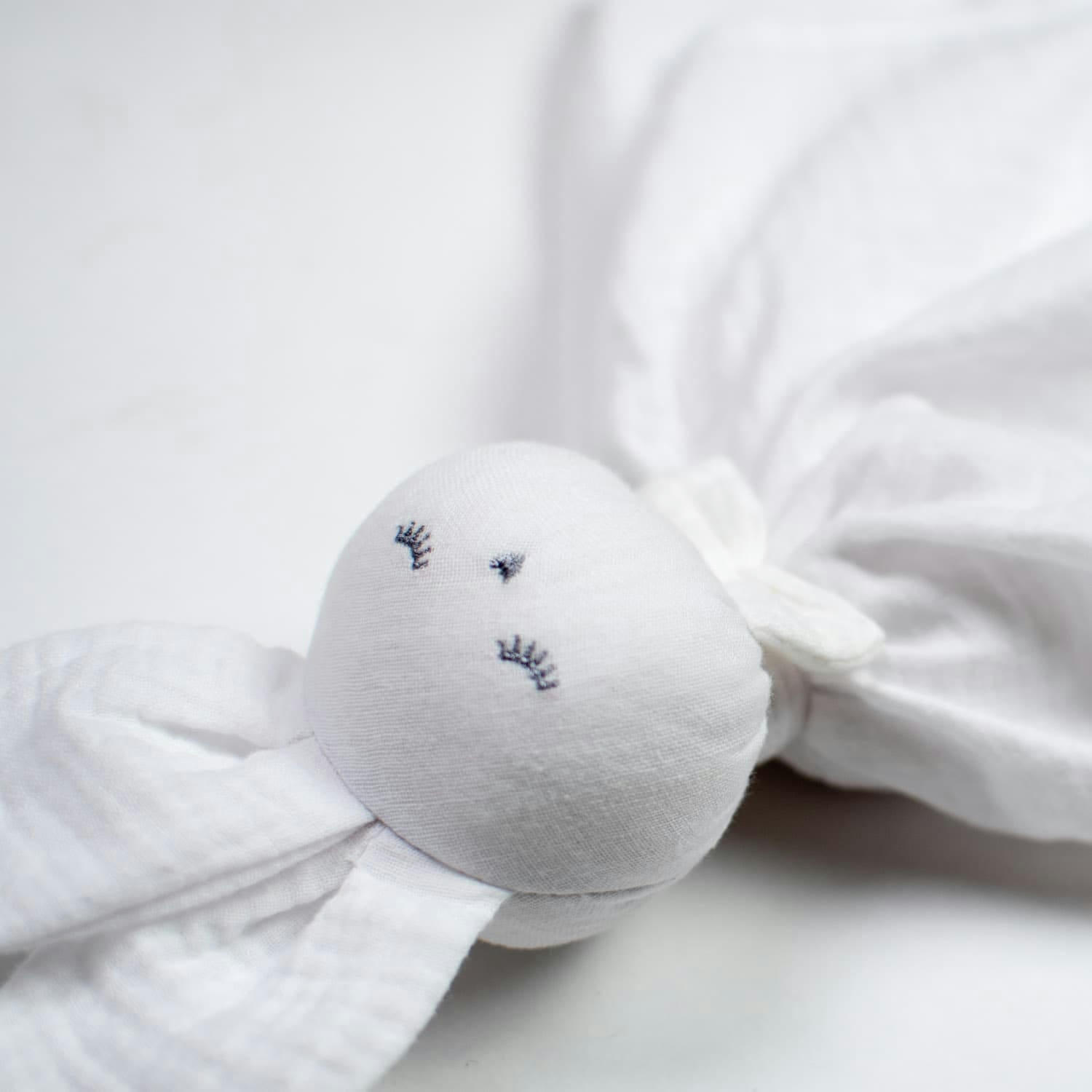 JEANNE - Doudou plat  Lapin personnalisable