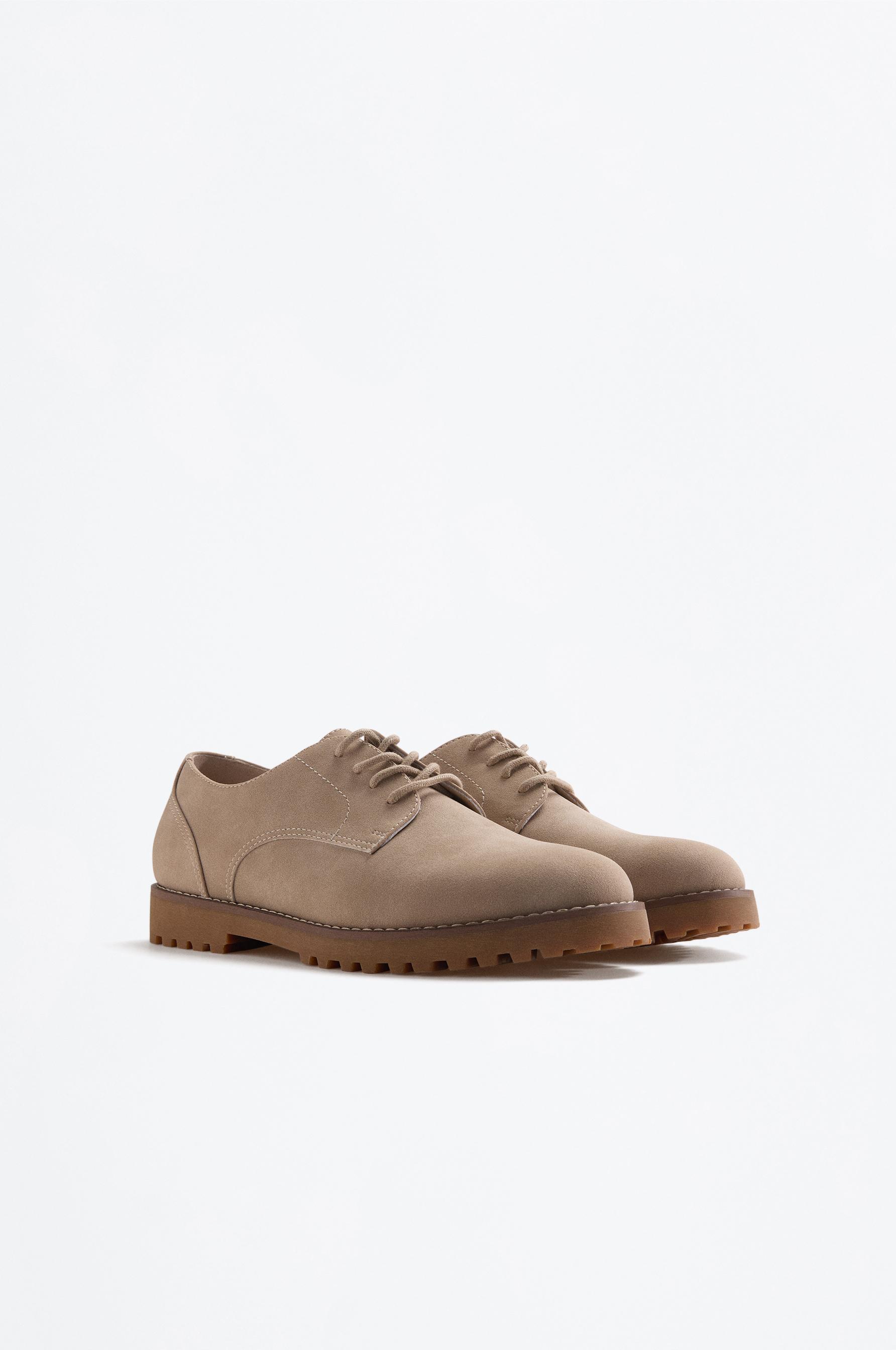 Zapato vestir blucher