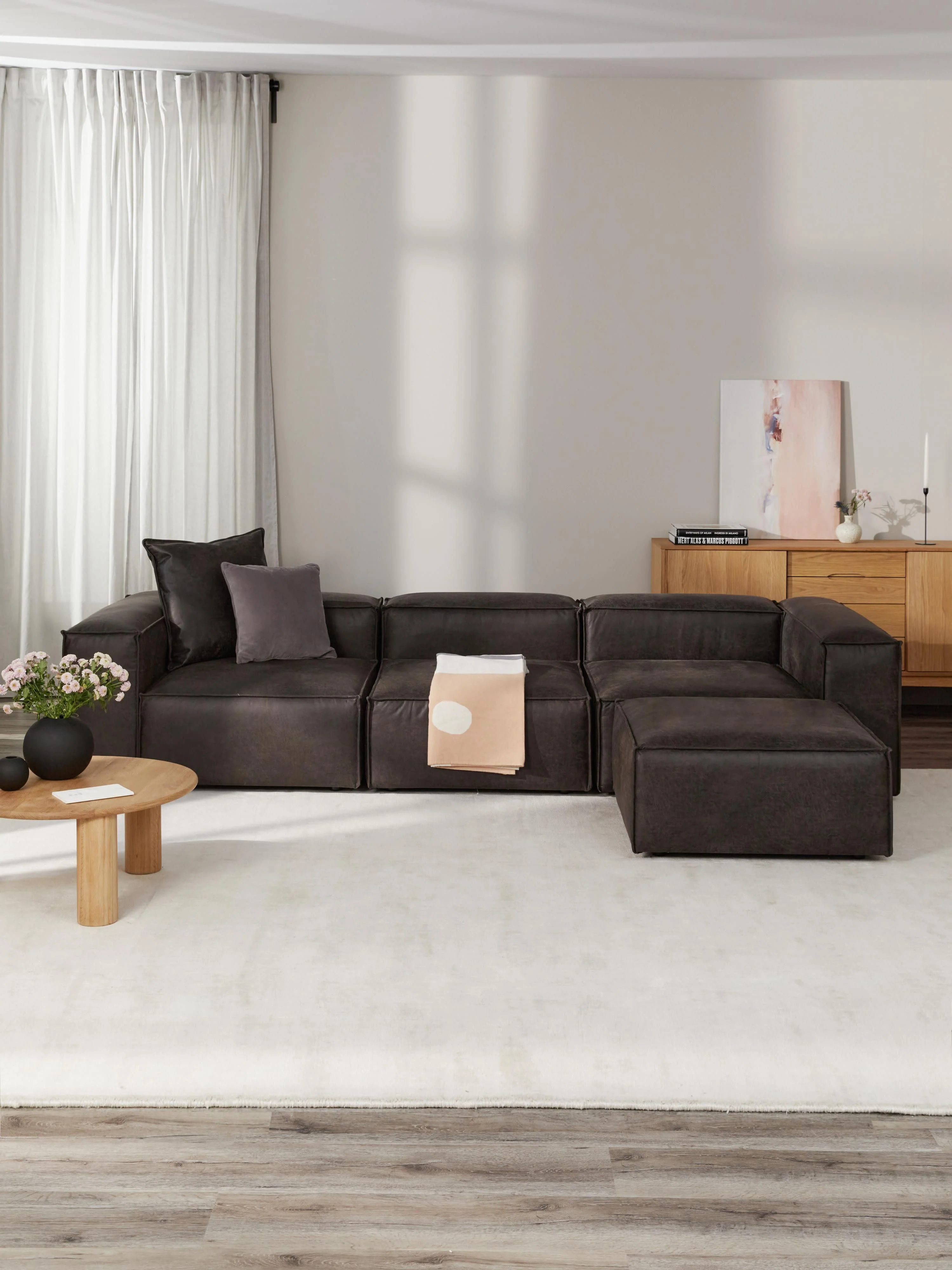 Modulares Sofa Lennon (4-Sitzer) aus recyceltem Leder mit Hocker (links/rechts)