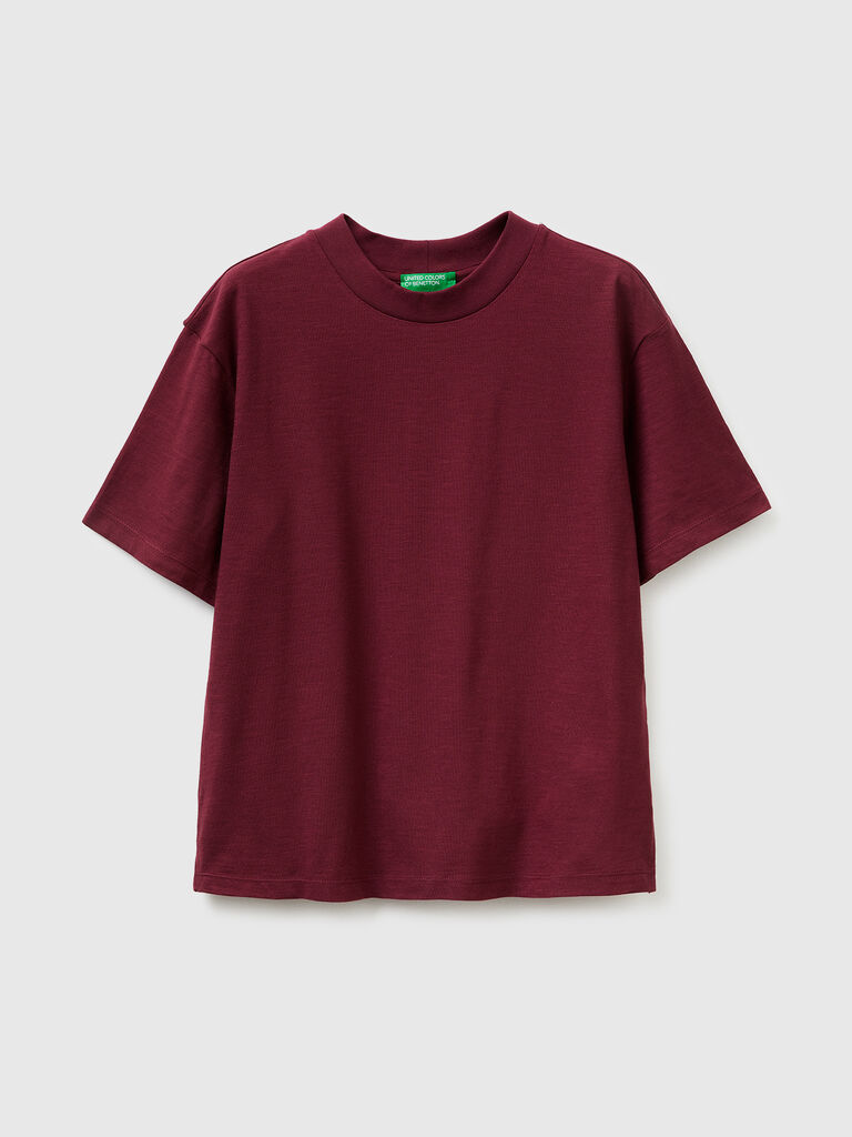 Crew neck t-shirt in lightweight cotton