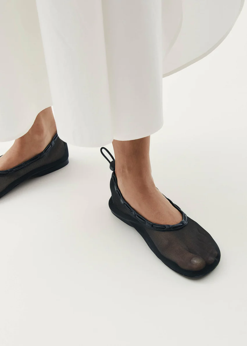Gill Mesh Black Ballet Flats