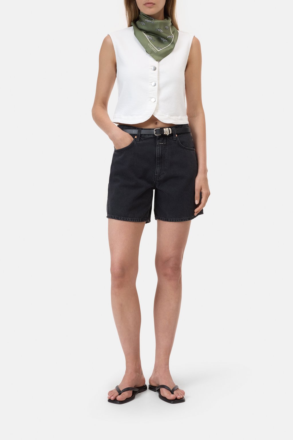 Regular Shorts - Janey