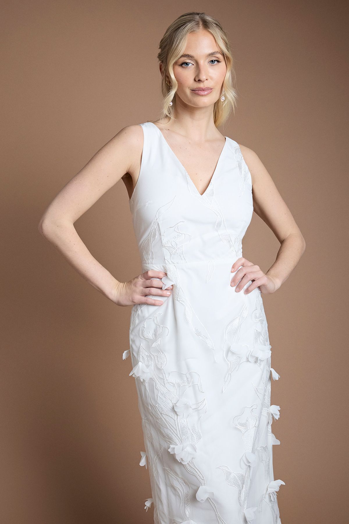 Oasis Applique V Neck Maxi Wedding Dress