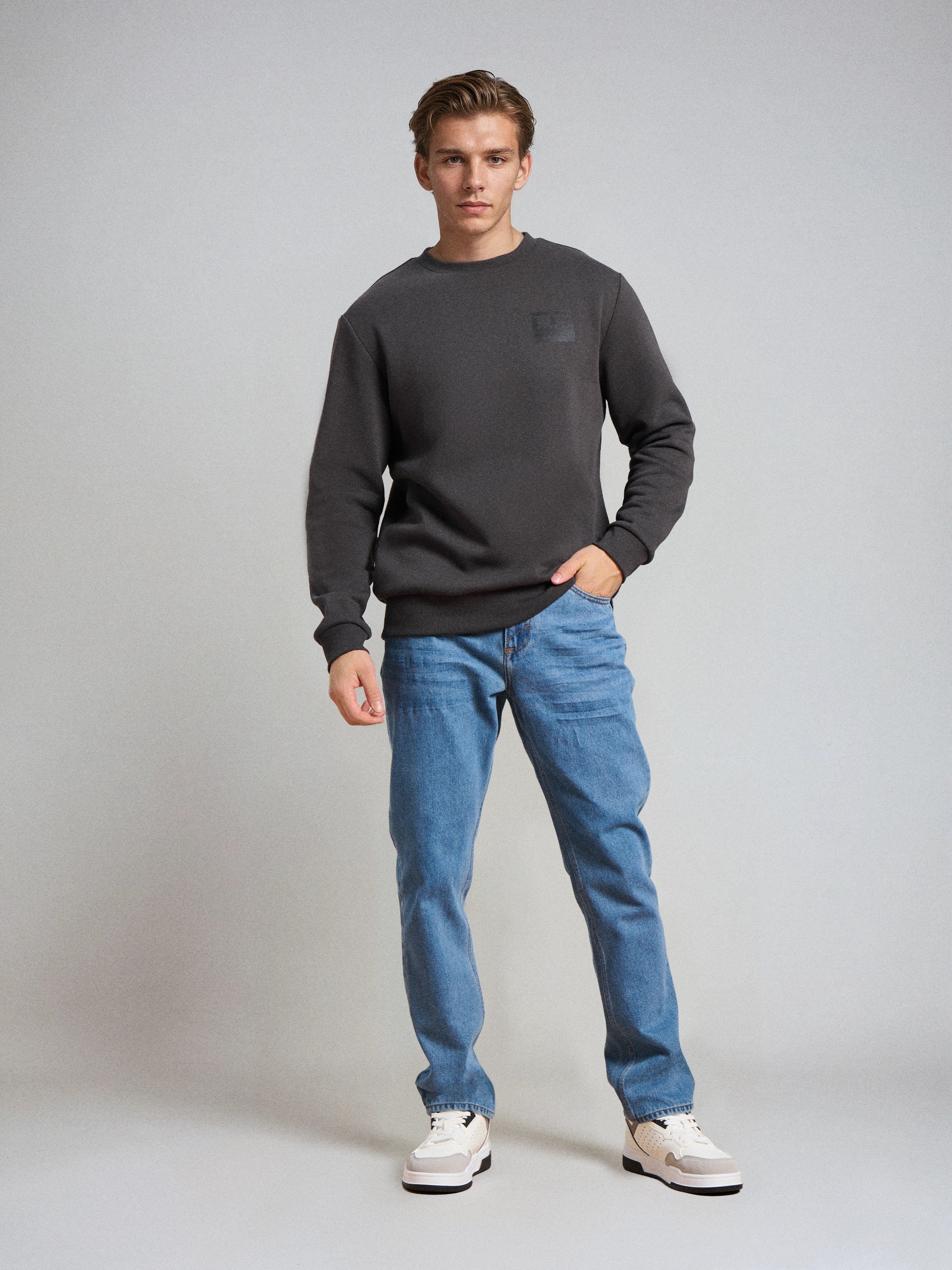 Bluza crewneck z napisem