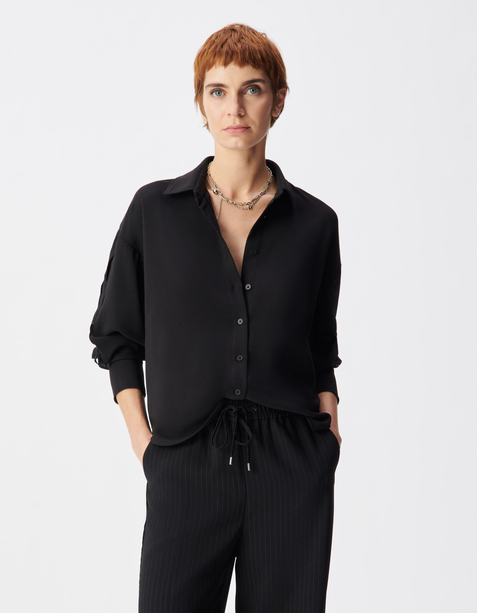 Chemise noire manches longues ajourées Femme