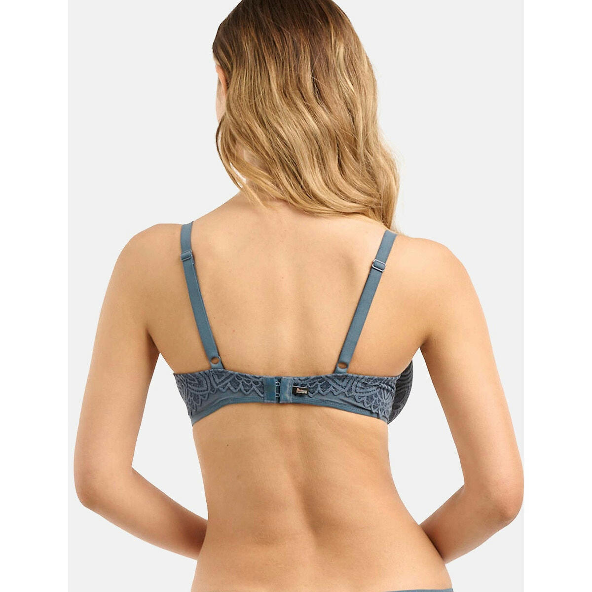 Soutien gorge emboîtant en dentelle