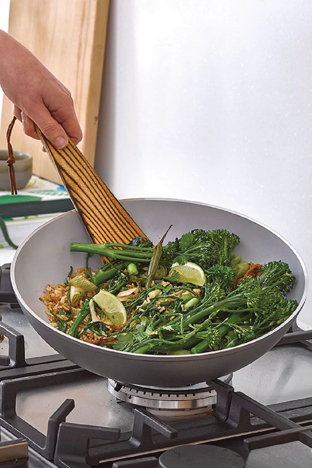 Meyer Prestige Earthpan Aluminium Ceramic Non Stick StirFry 28cm - Grey
