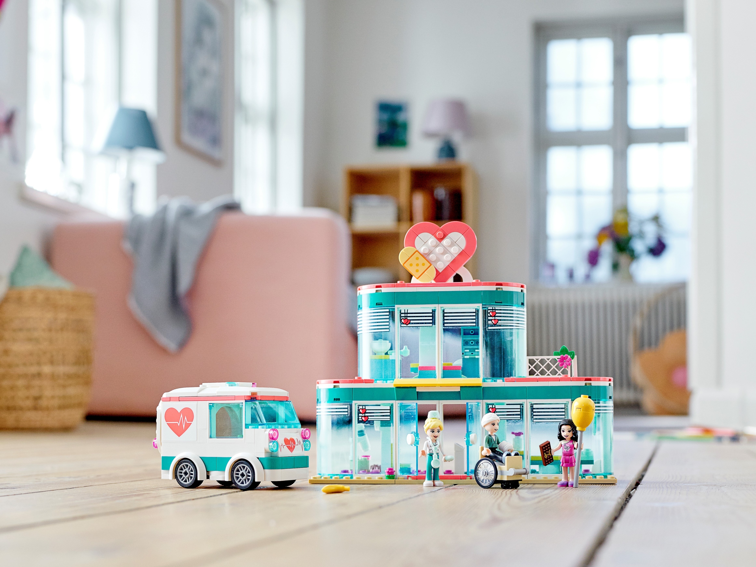 LEGO Friends 41394 - Szpital w Heartlake Klocki dla dziewczynki Pielęgniark