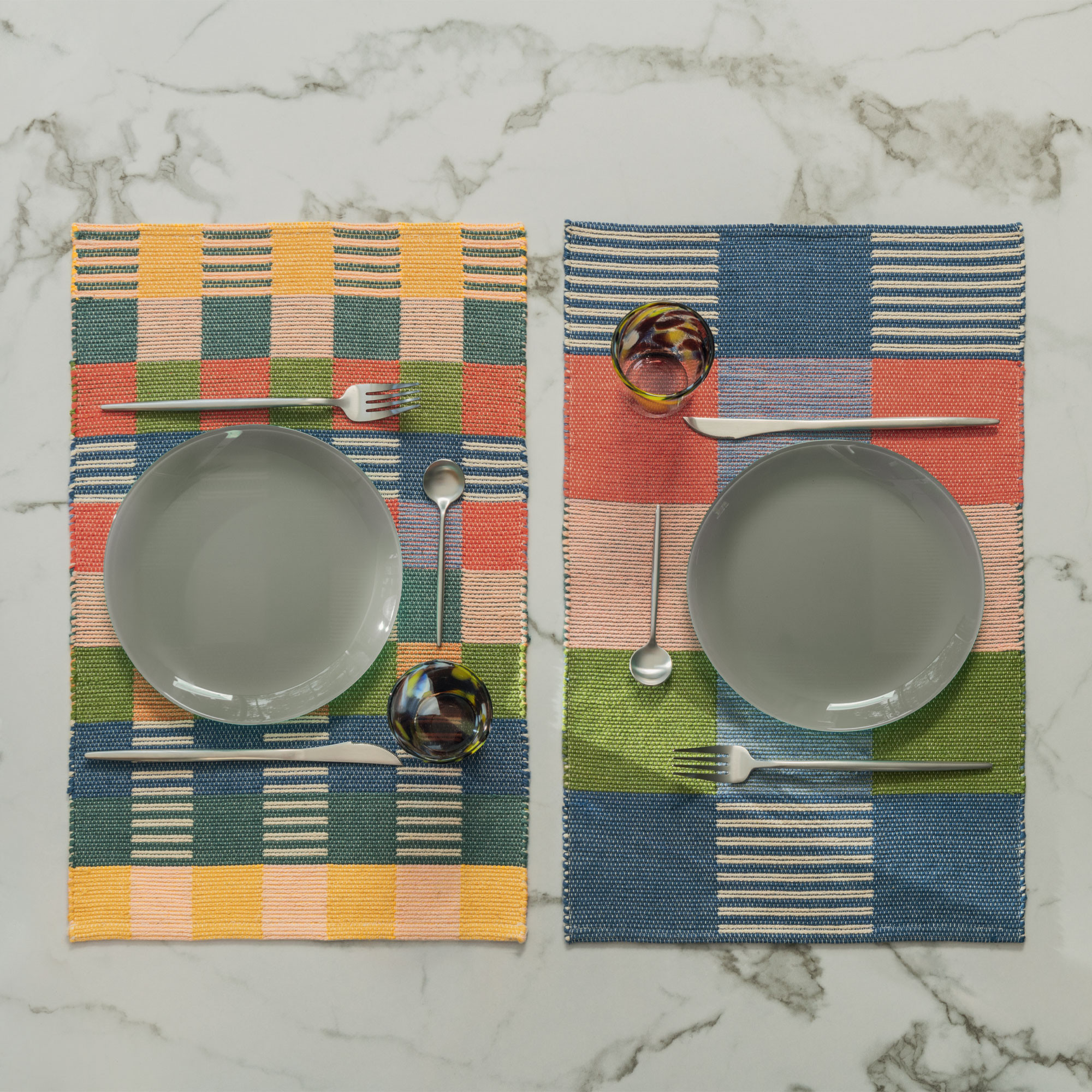 Lot de 2 sets de tableAu gré des canaux