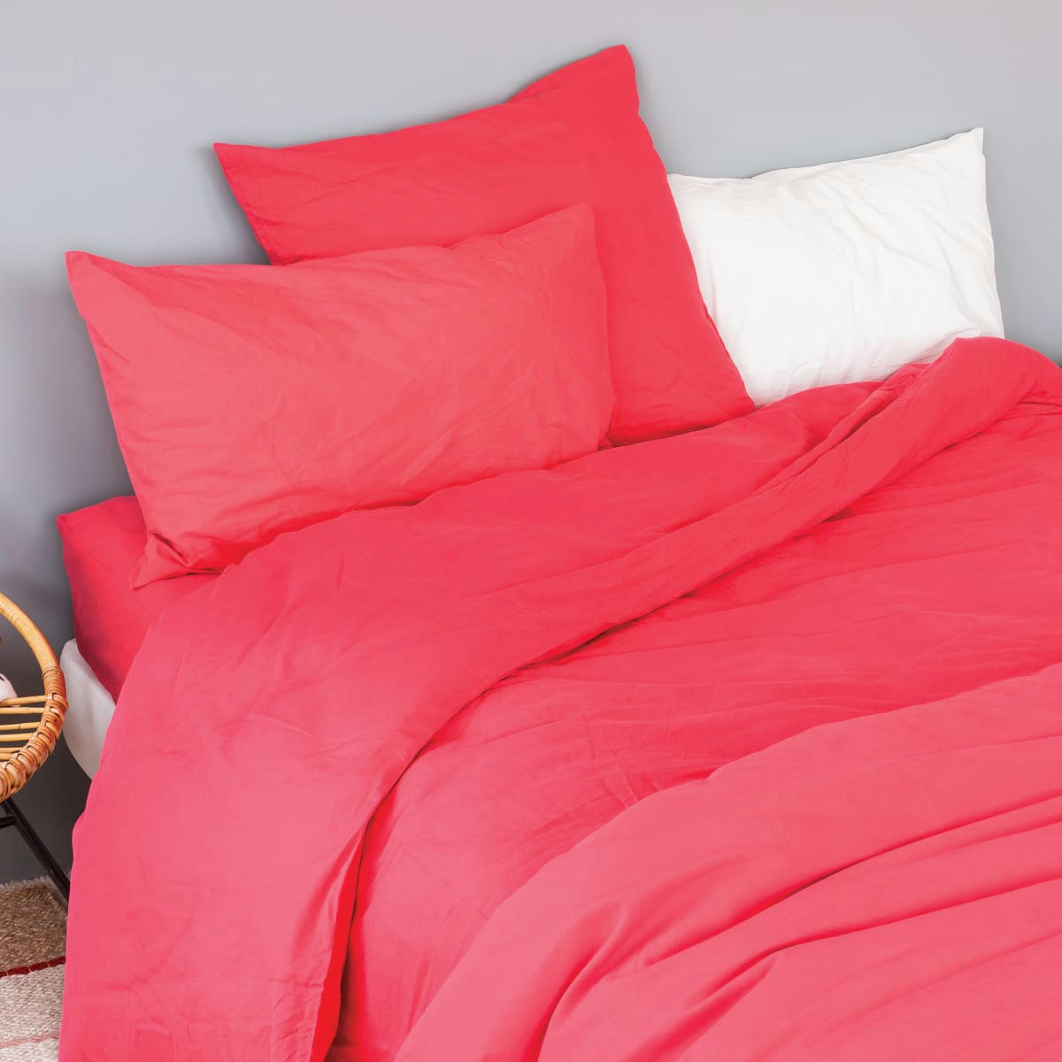 - Taie d'oreiller en coton lavé rouge 50x70 cm
