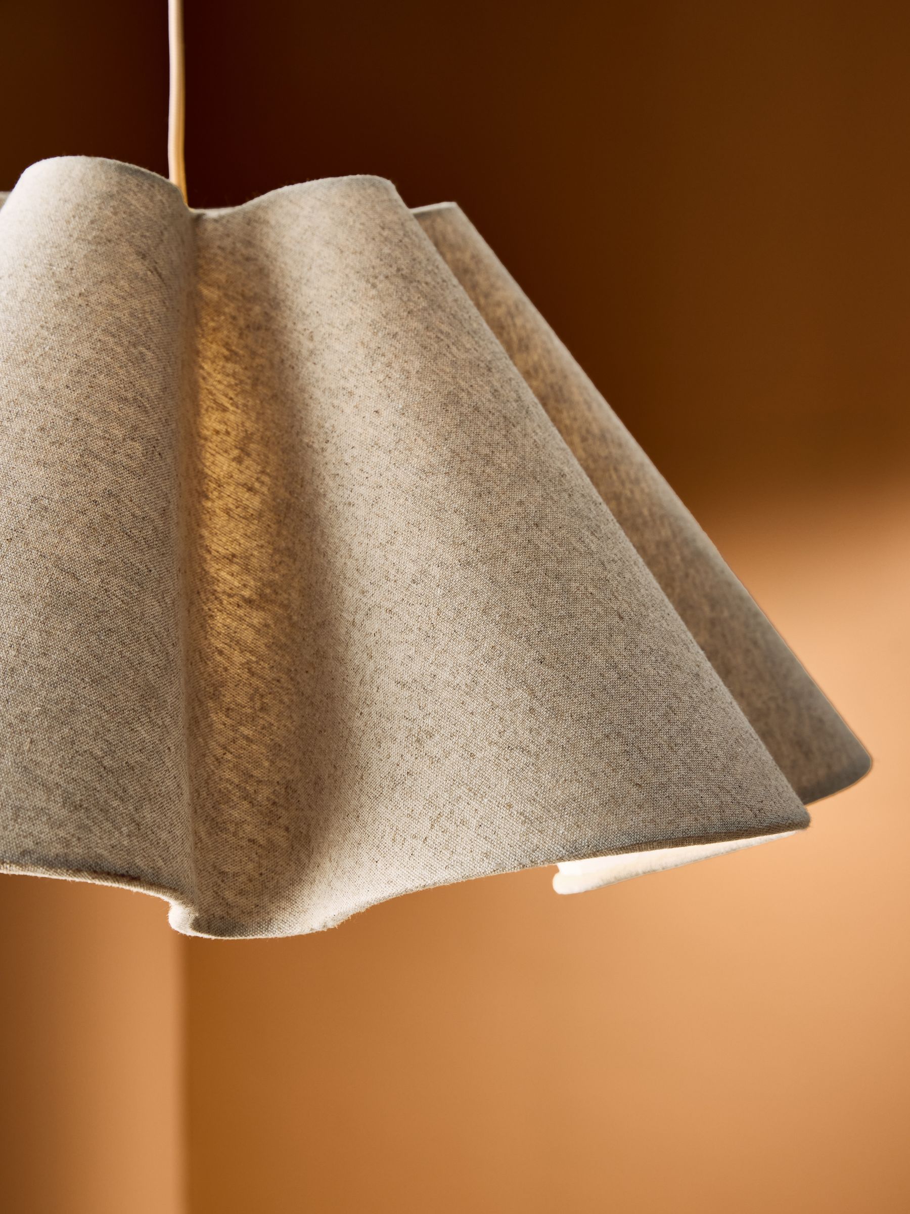 Caspian Easyfit Shade in Cream