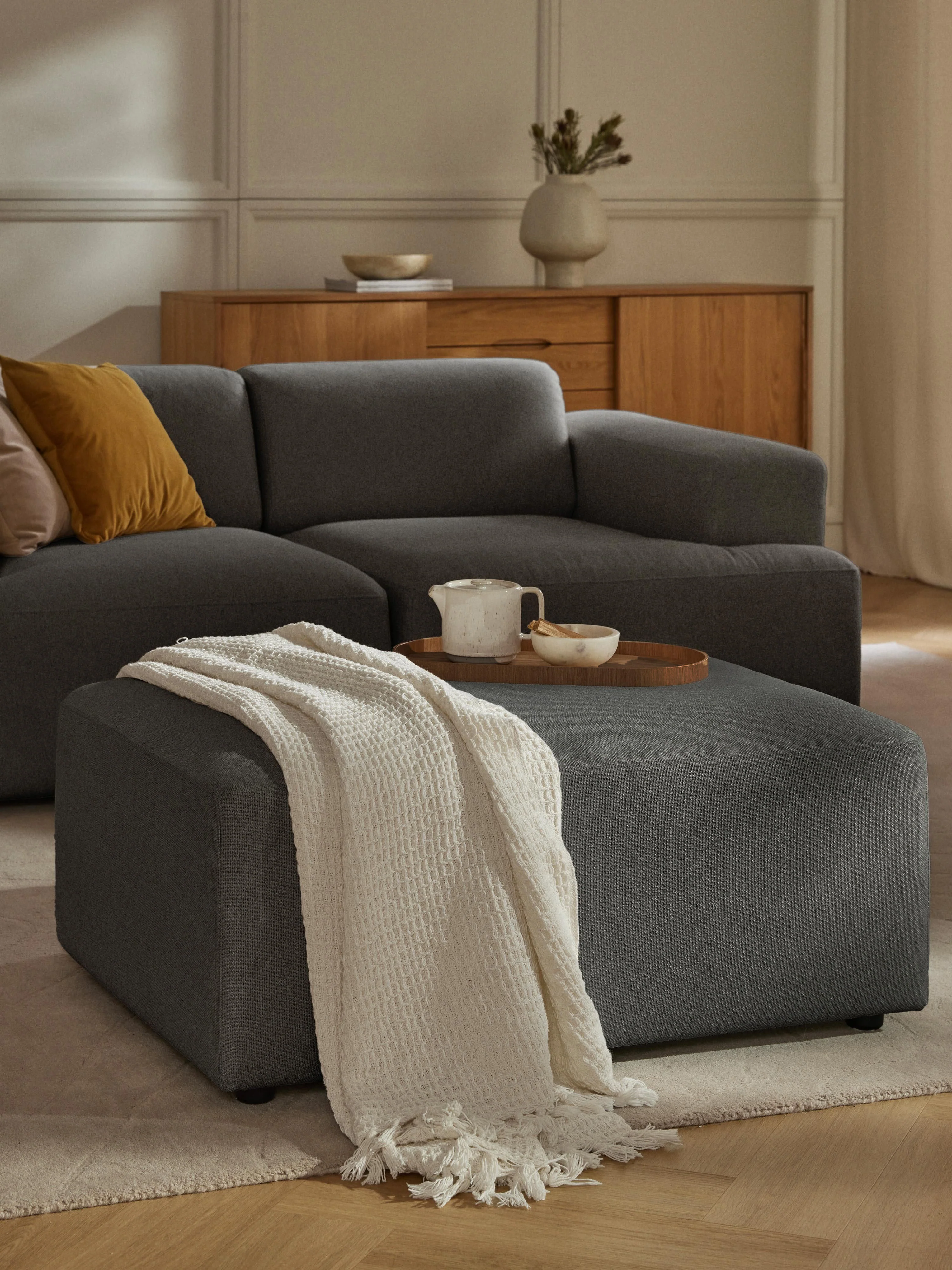 Hocker Melva, B 99 x T 72 cm