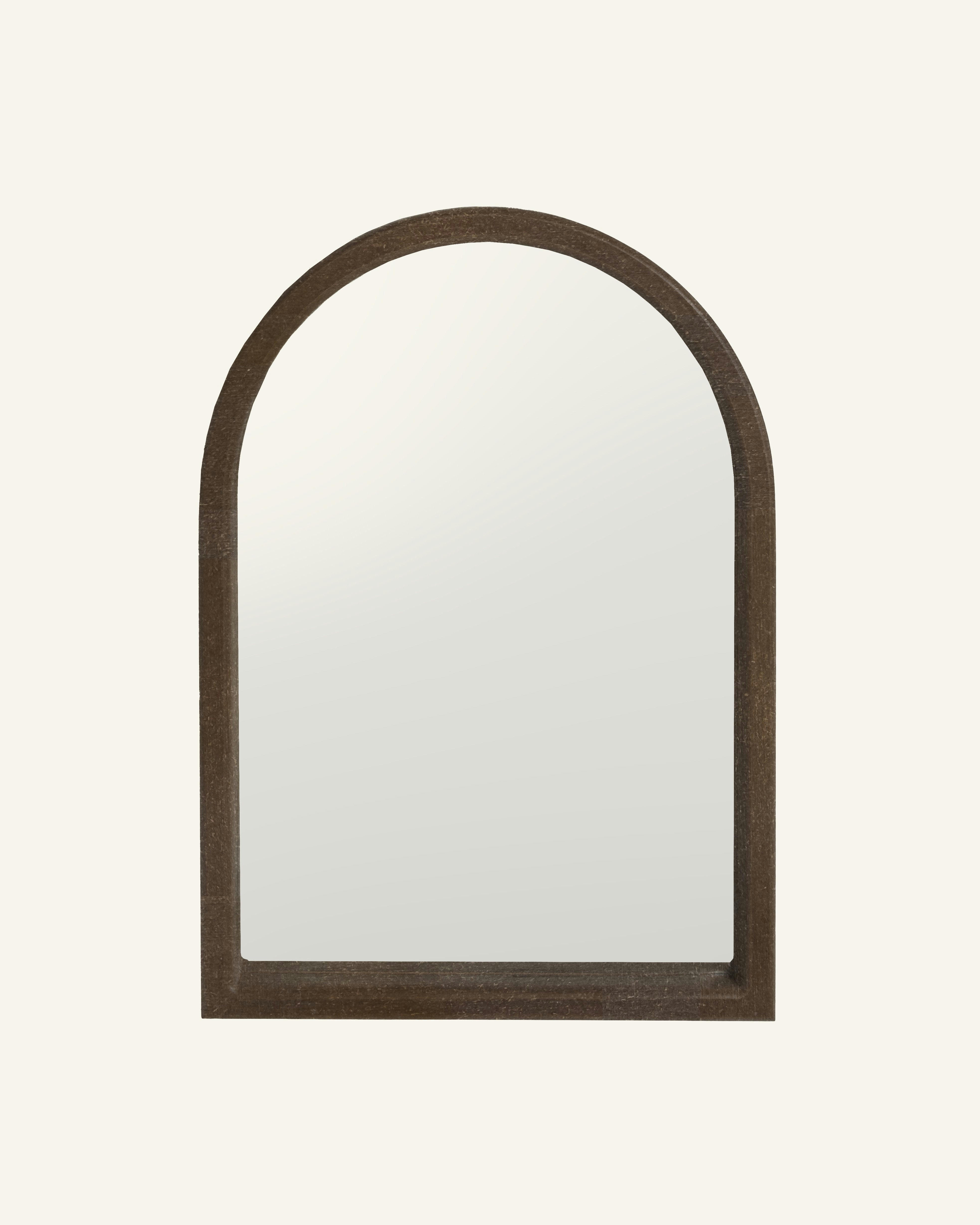 KATIA - Miroir arqué fabriqué artisanalement en couleur marron vieilli