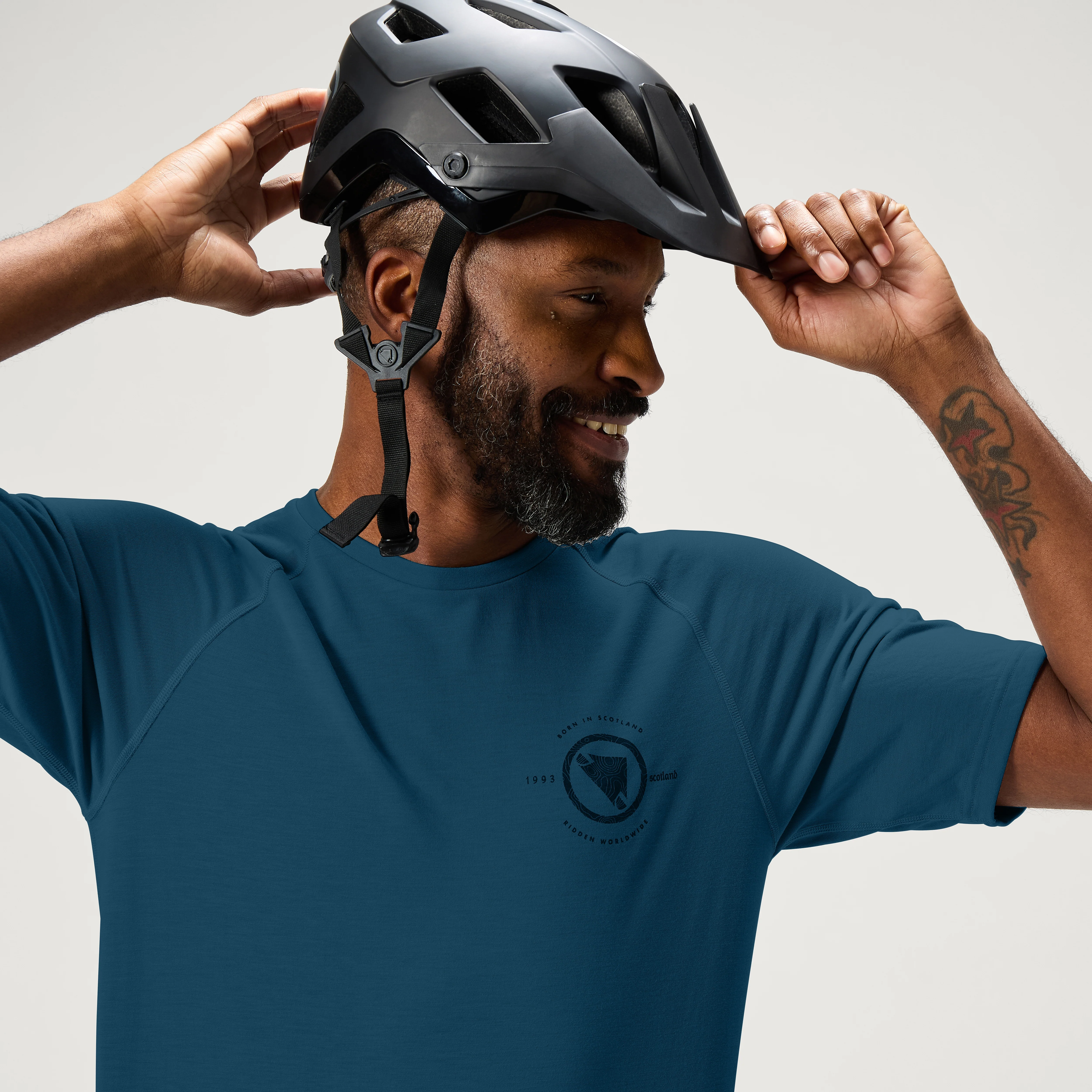 Men's Loop S/S Tech Tee - Barra Blue