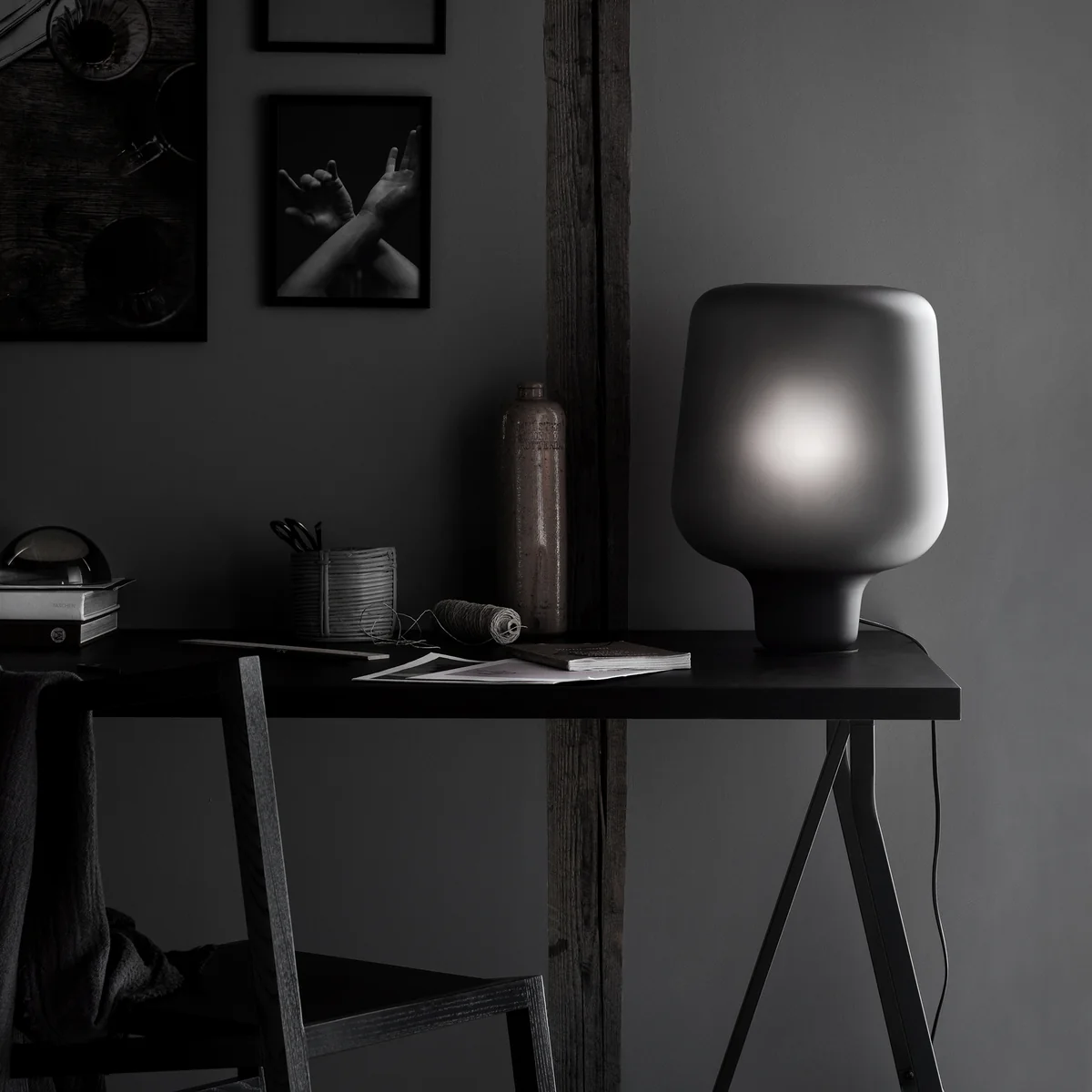 Northern - Say My Name Tischleuchte, smoked grey / glossy