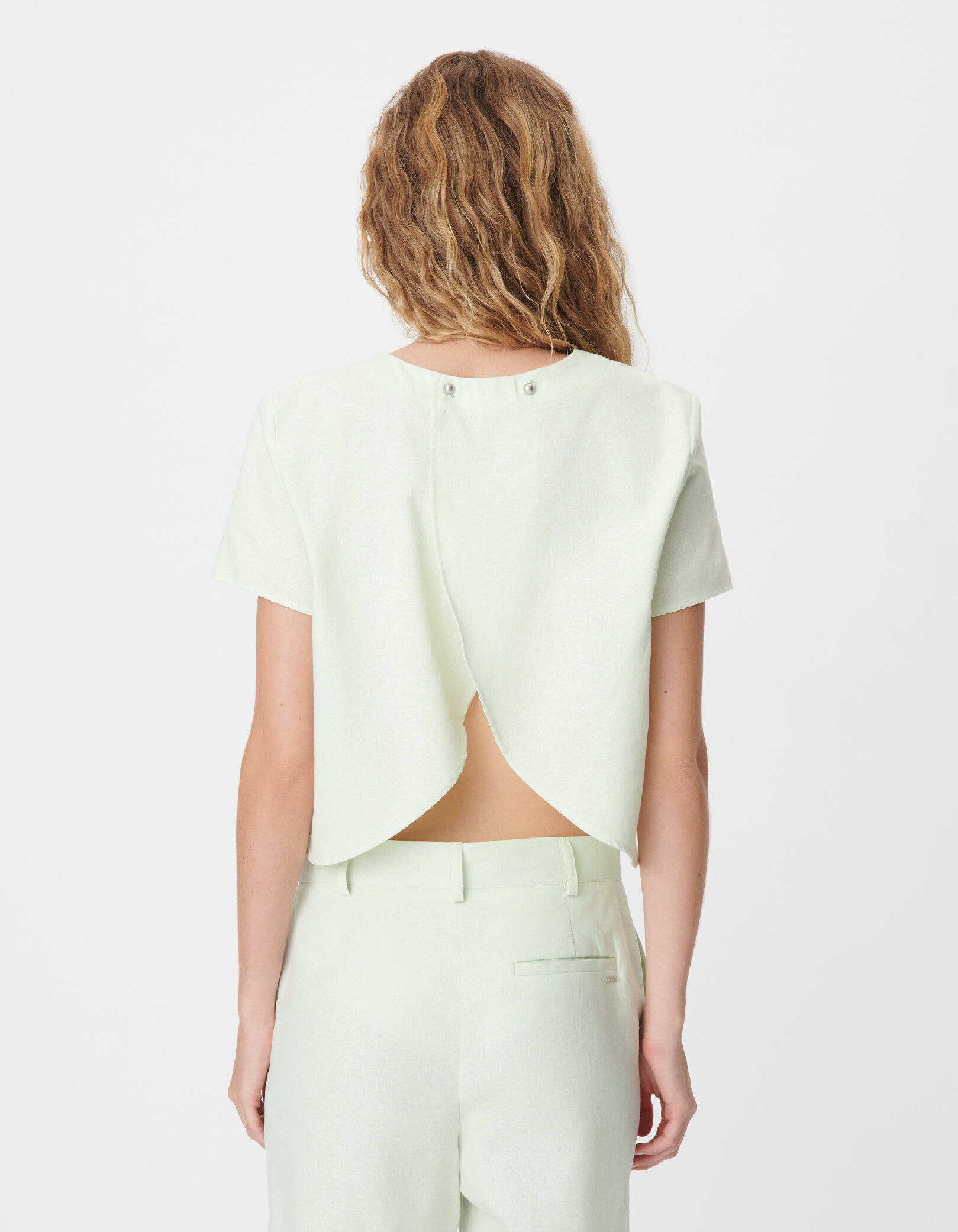 Top manches courtes vert coton lin ouverture dos Femme