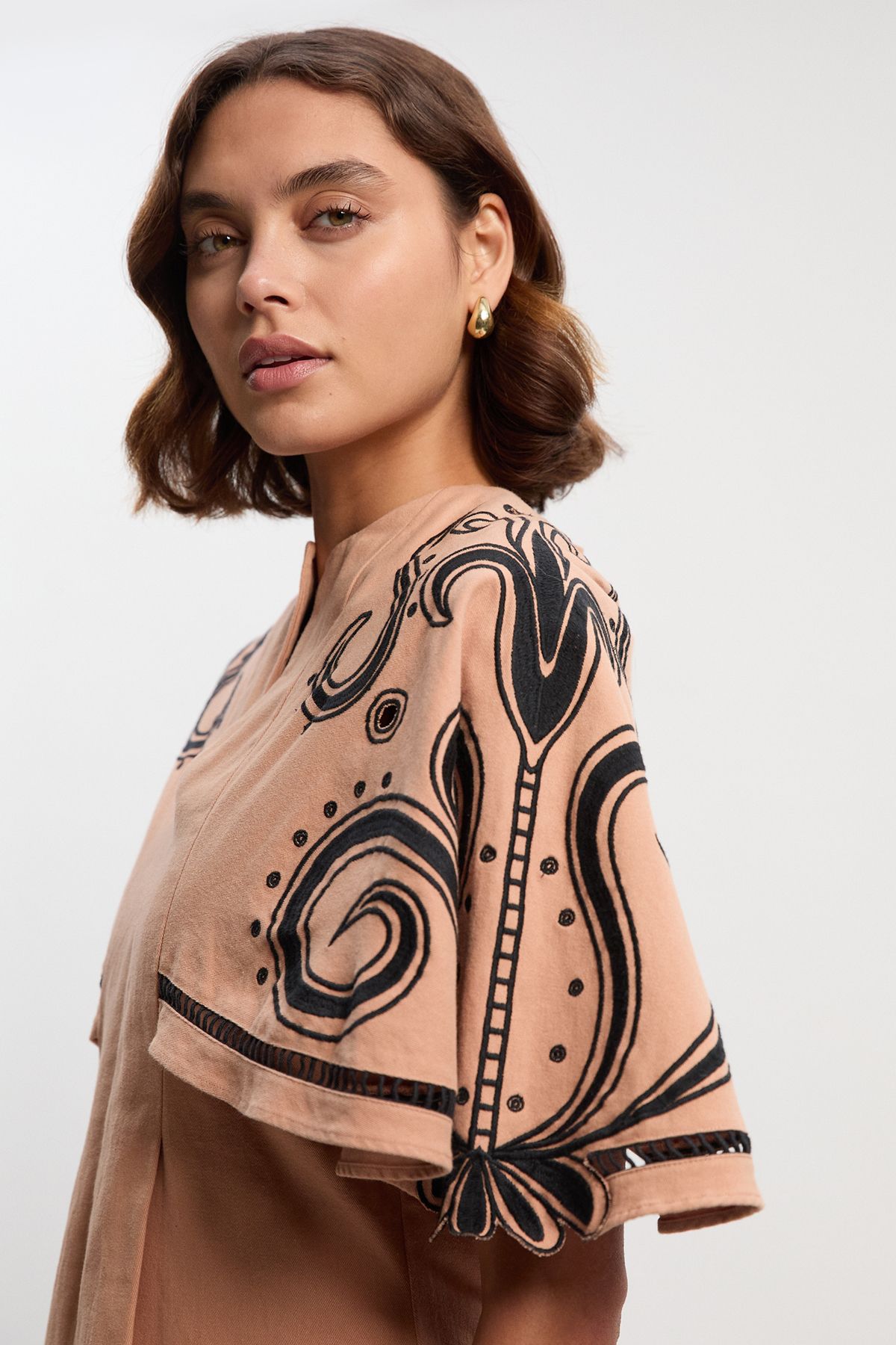 KarenMillen Petite Baroque Embroidered Cape Sleeve Woven Twill Top