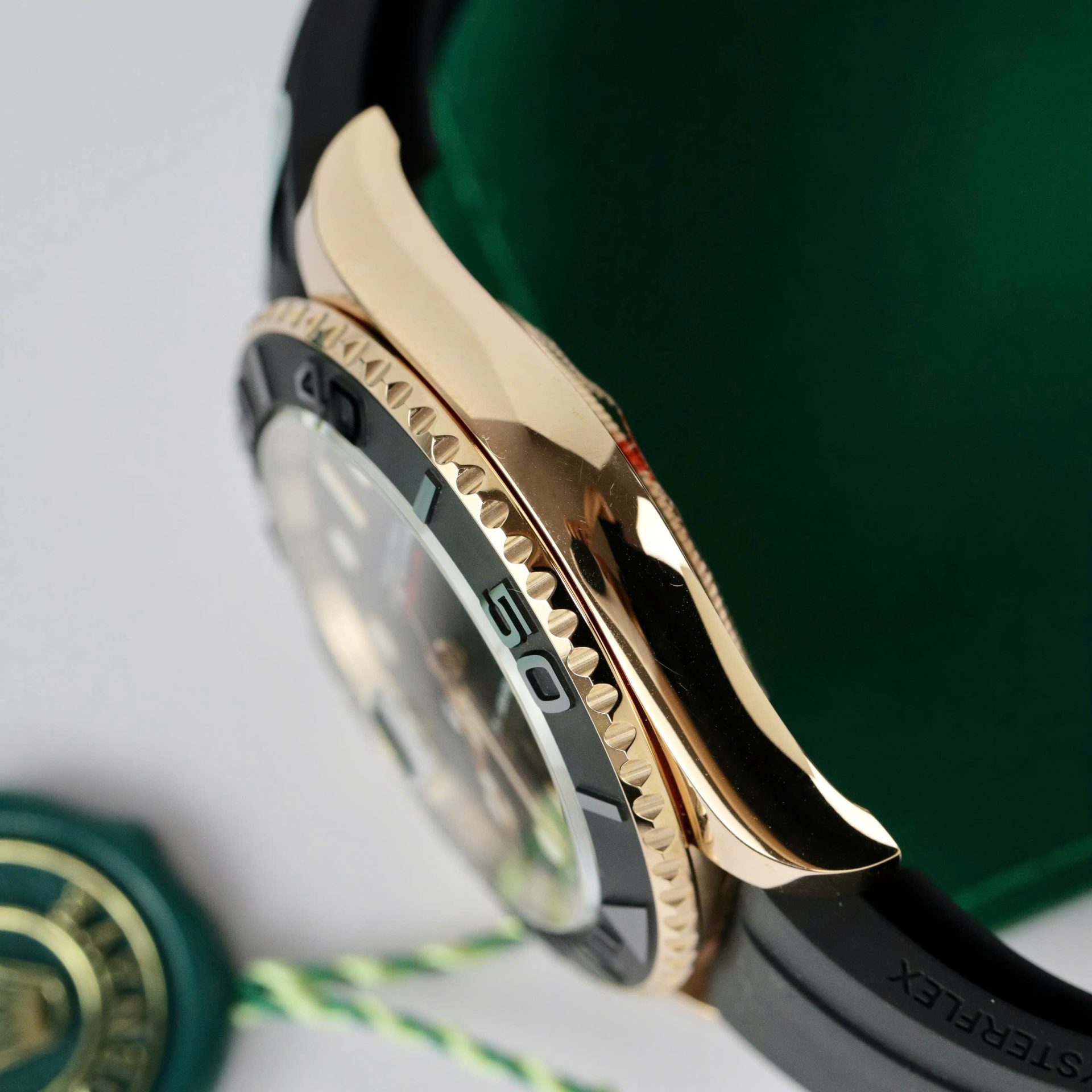 Rolex Yacht-Master RG Plated Black Dial 40mm Oysterflex Super Clone